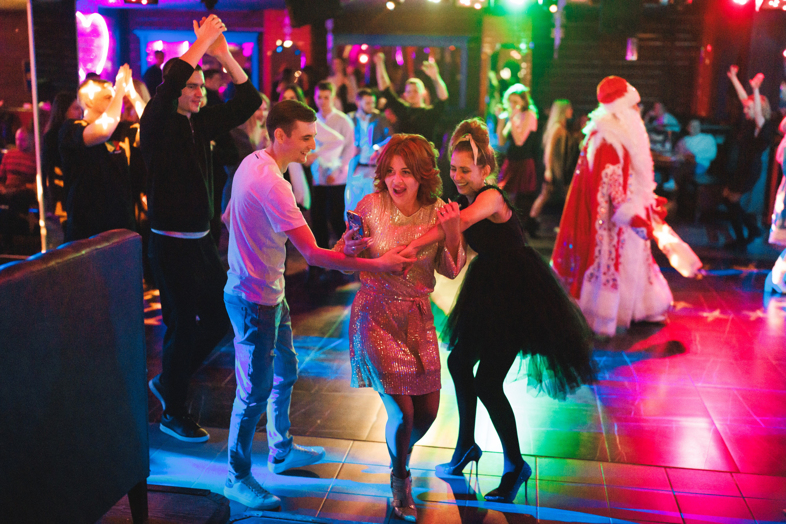 Клубный репортаж. Фотограф Олег Сотник