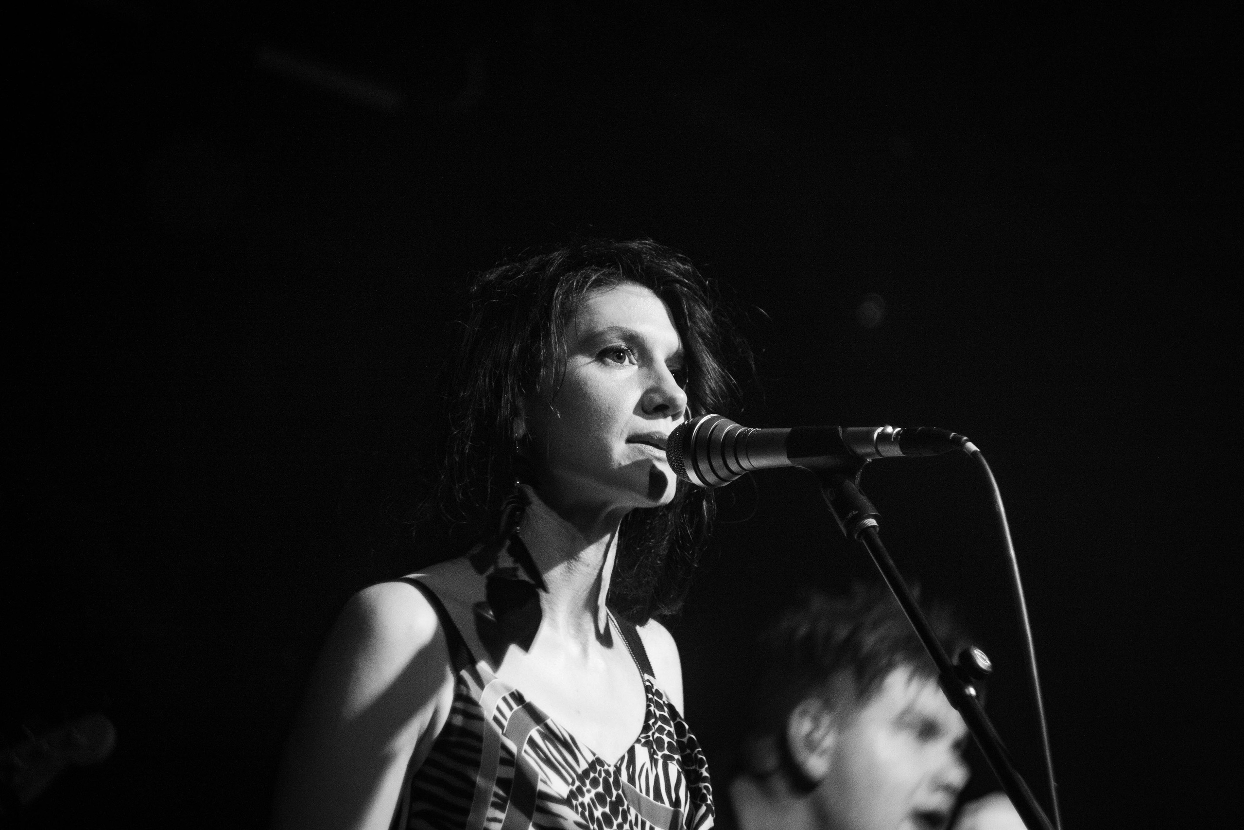 Краснознаменная дивизия имени моей бабушки. Фотограф для музыкантов, фотограф на концерт, концертный фотограф, съемка концерта, бэкстейдж фотограф