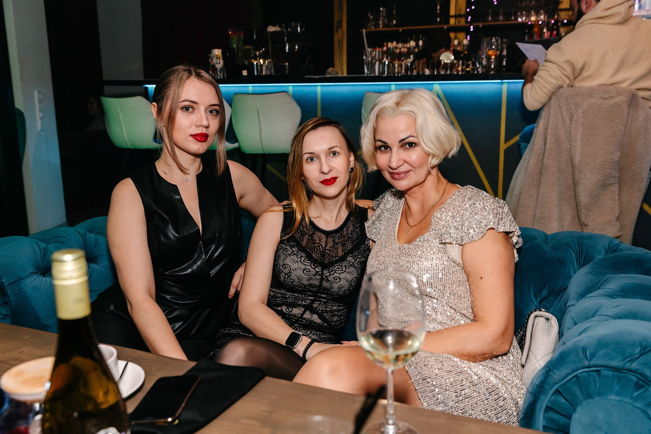 8 марта в лаунж-баре Major 2024. Свадебный, семейный и детский фотограф в Калининграде Елена Кравцова