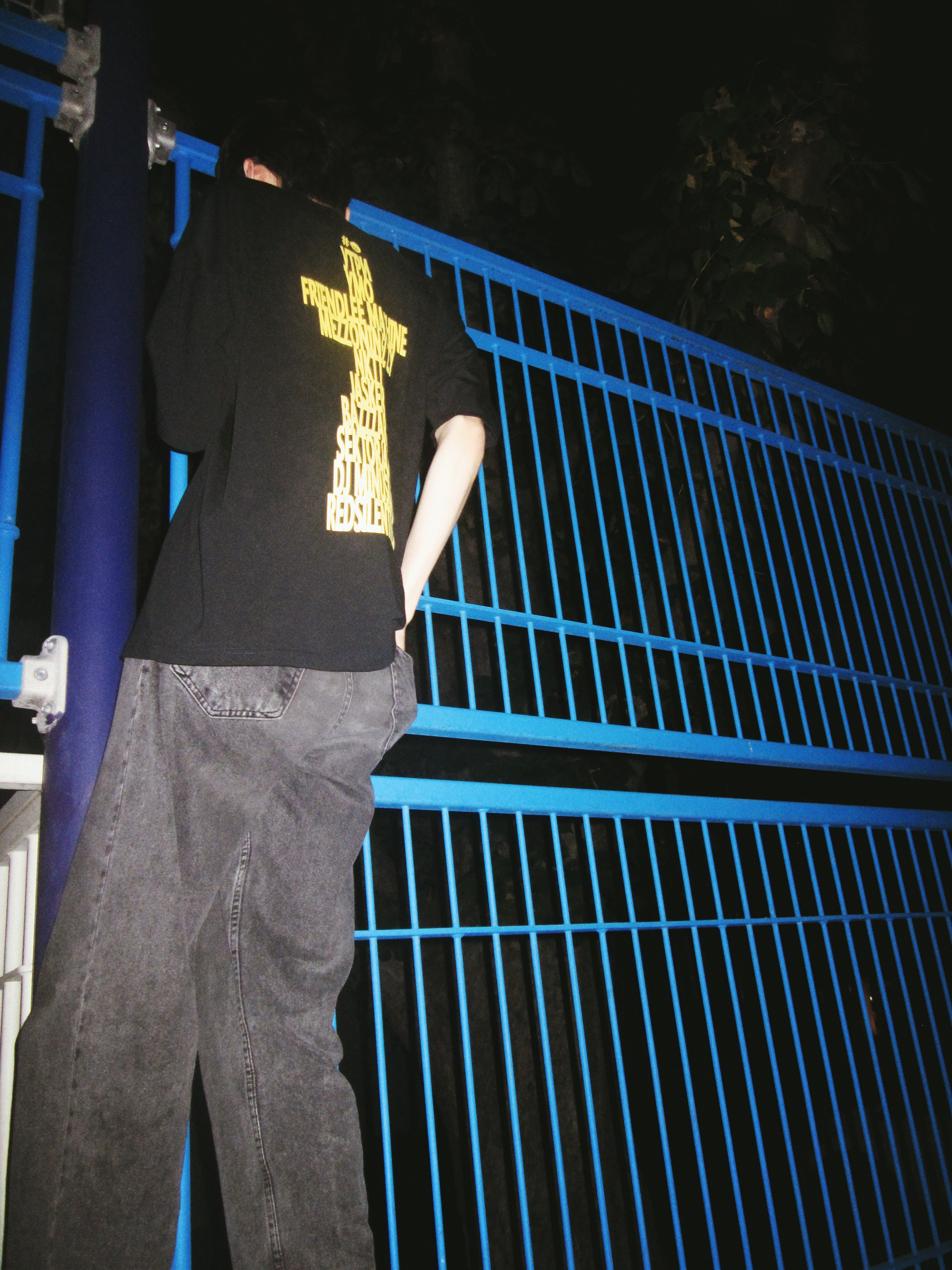 Съемка мерча MASHUPBLE. Концертный и портретный фотограф в Москве Соня Спросонья