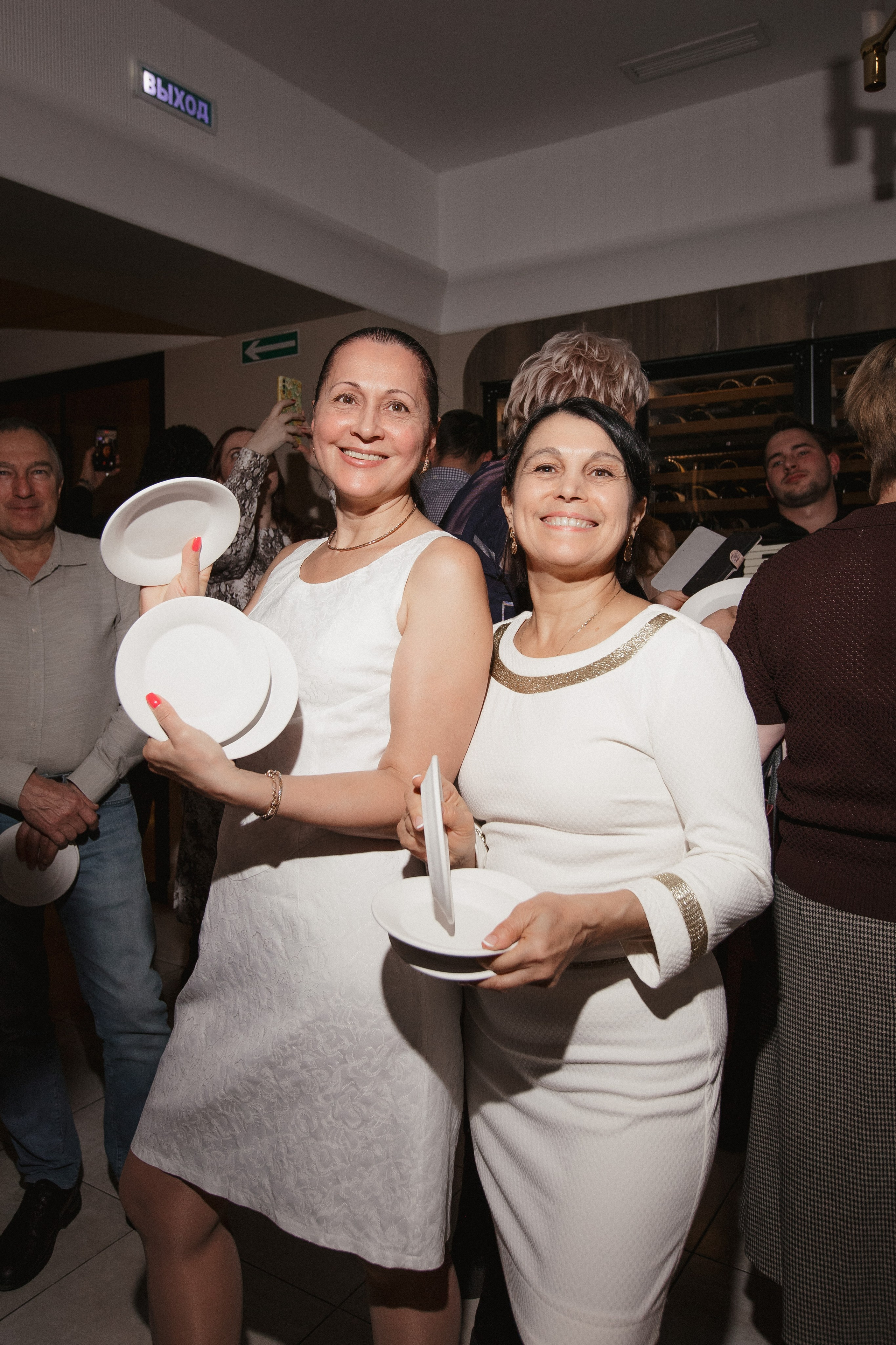 RESNOTA — ГРЕЧЕСКАЯ ВЕЧЕРИНКА. СВОИ. ФОТООТЧЕТЫ-СОБЫТИЯ-МЕСТА