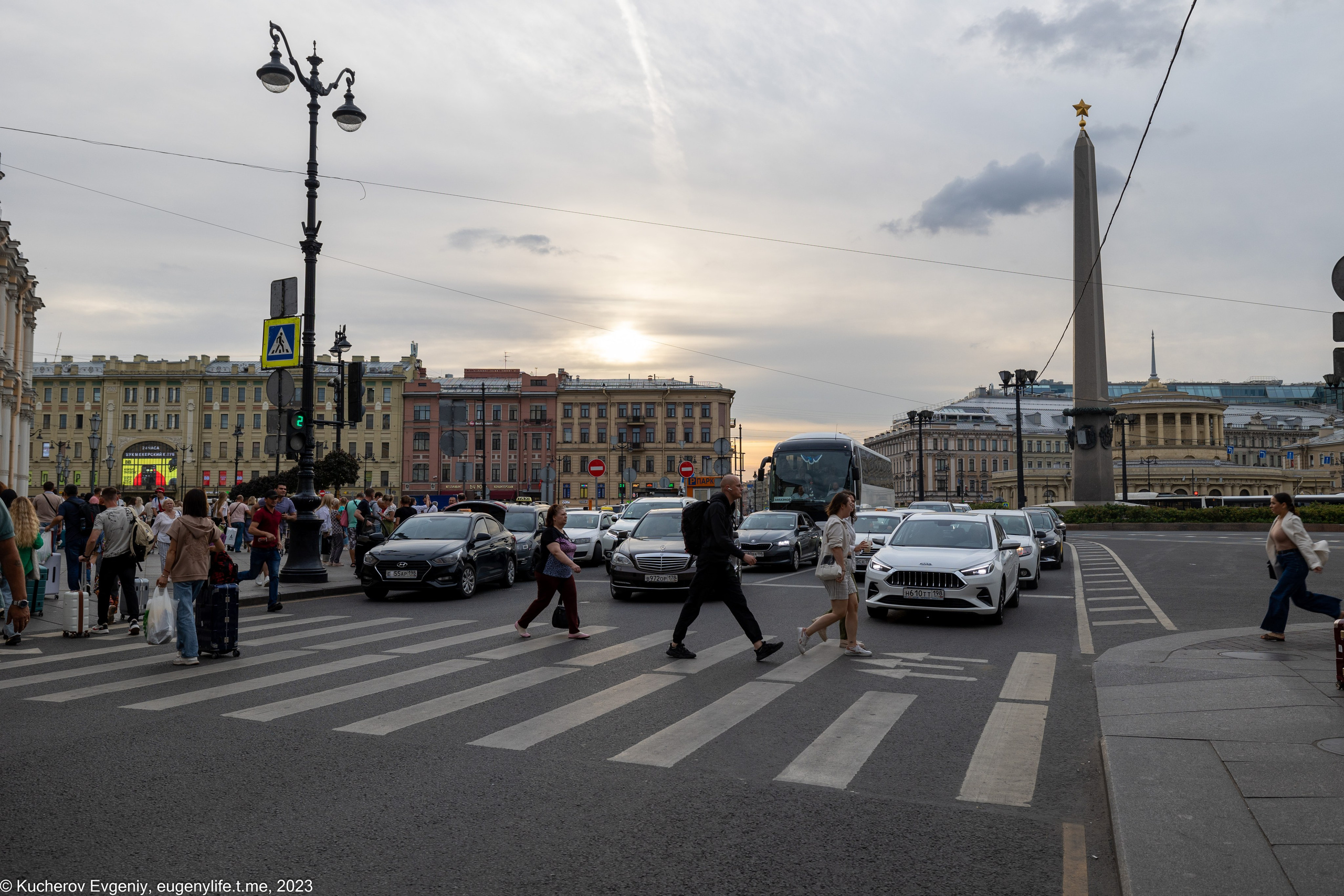 Светофоры и переходы. Кучеров Евгений. Фотограф