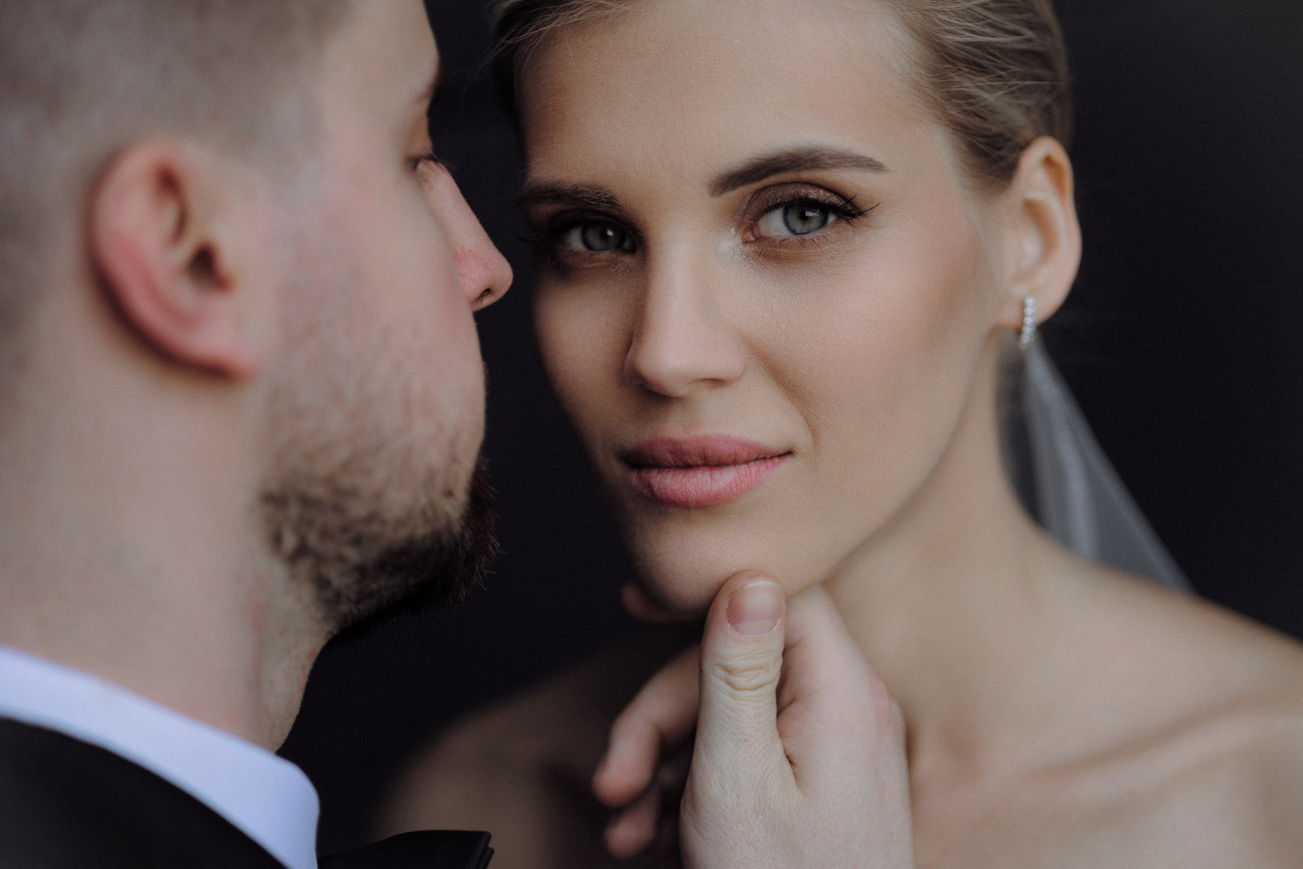 Свадебная фотосессия на стадионе Спартак. Свадебный фотограф в Москве. свадебная фотосессия Москва. Фотограф в Москве Валерия Рожкова