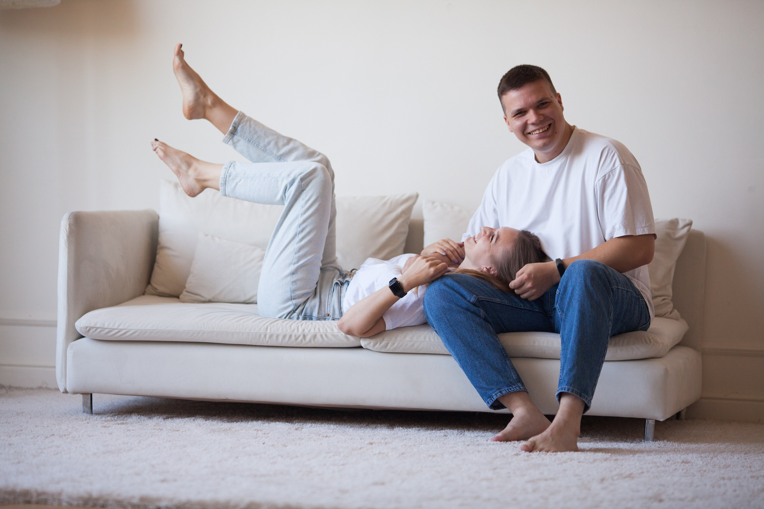 Женя и Кристина минимализм. Семейный и детский фотограф в Краснодаре Брусилова Марина
