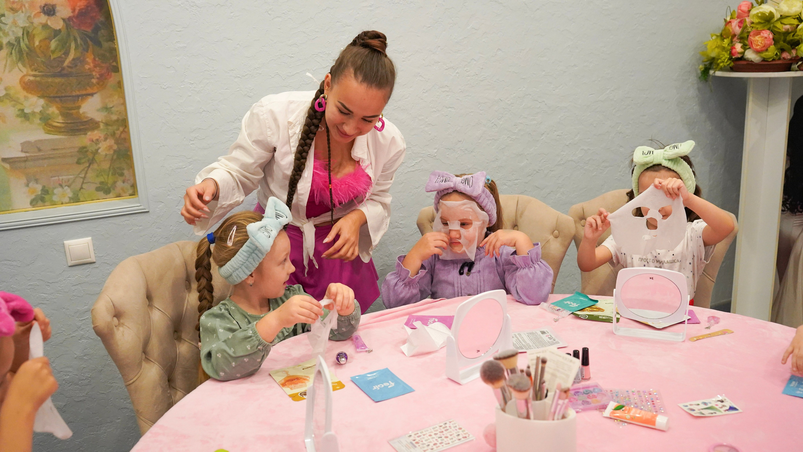 Спа-девичник на День Рождения (1). Афропрически, косы, прически с канекалоном в г. Клин