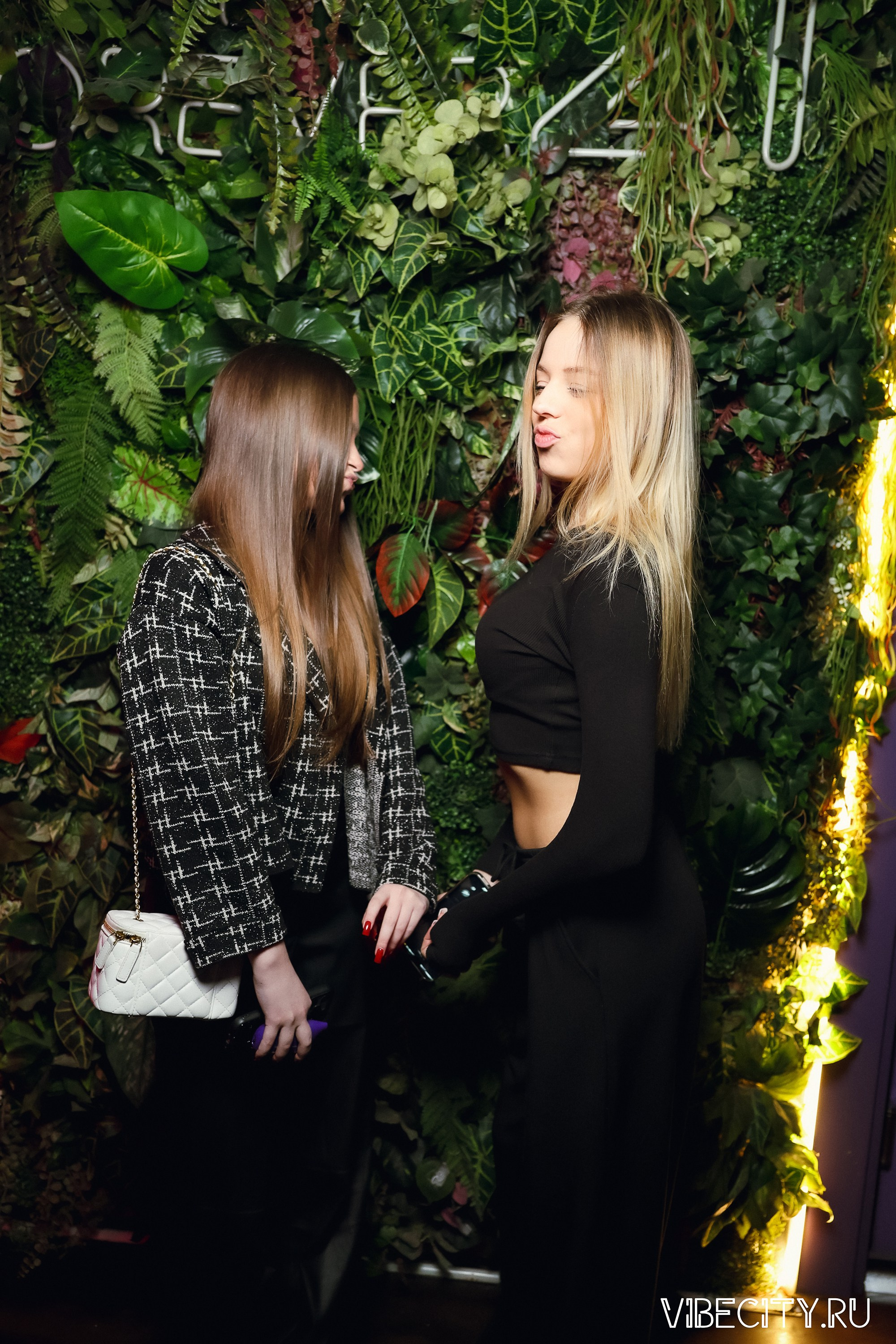 DOUBLE U. VIBECITY.RU Вайб Сити Ру Фоторепортажи Фотоотчеты Калининград