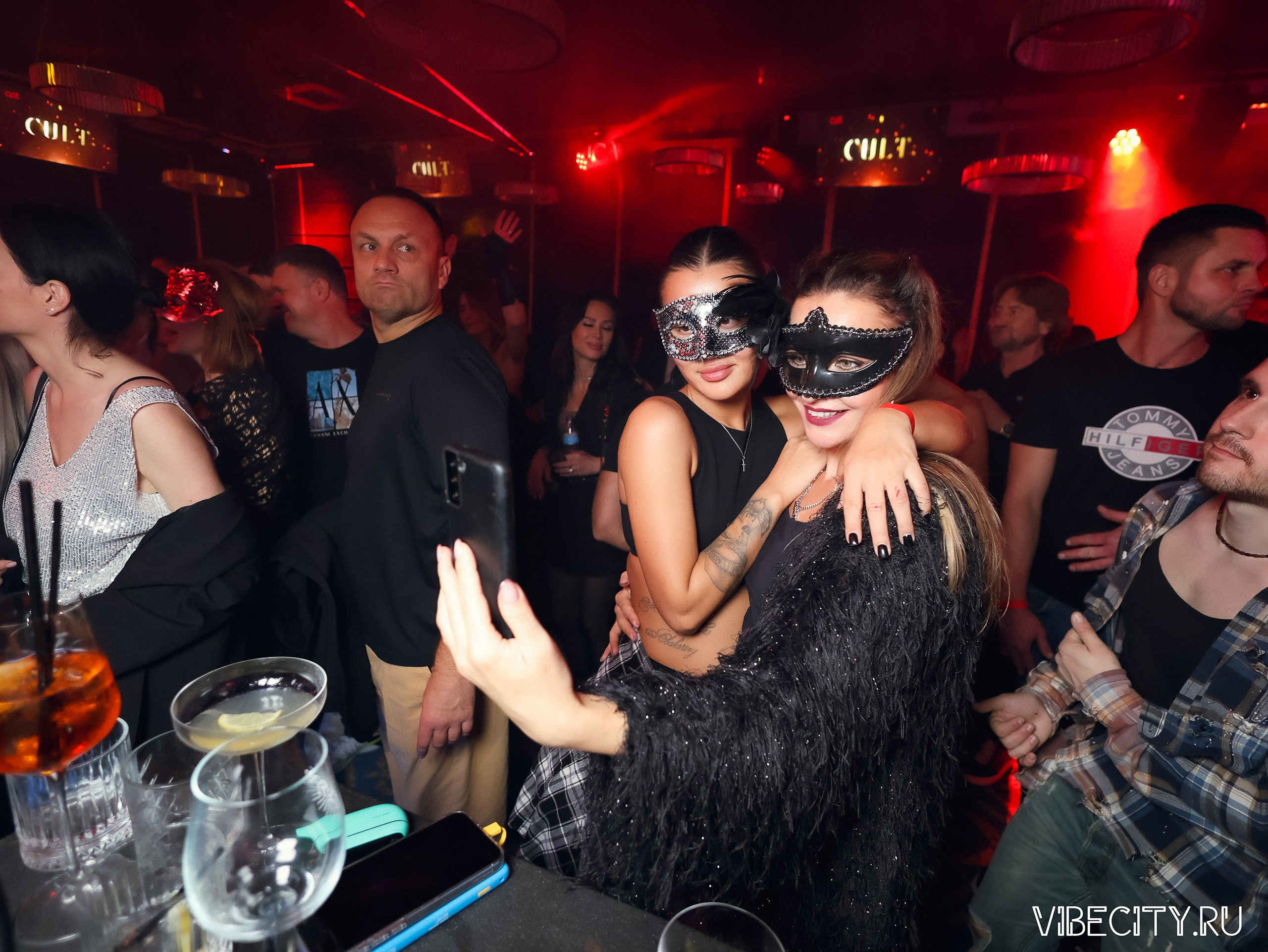 CULT MASQUERADE X GRAND PALACE. VIBECITY.RU Вайб Сити Ру Фоторепортажи Фотоотчеты Калининград