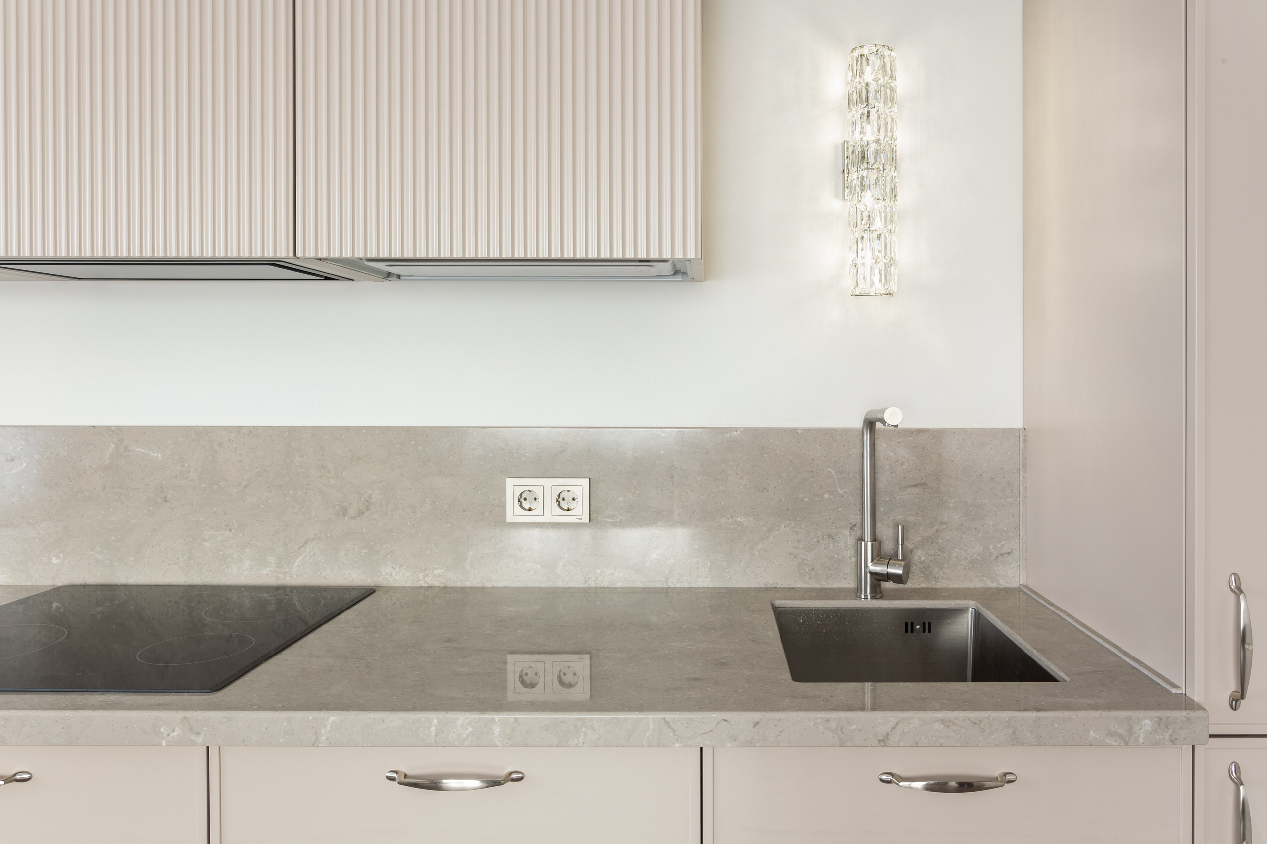 Квартира для продажи в Scandis Ozero. Интерьерный фотограф и ретушер в Красноярске Денис Антропов