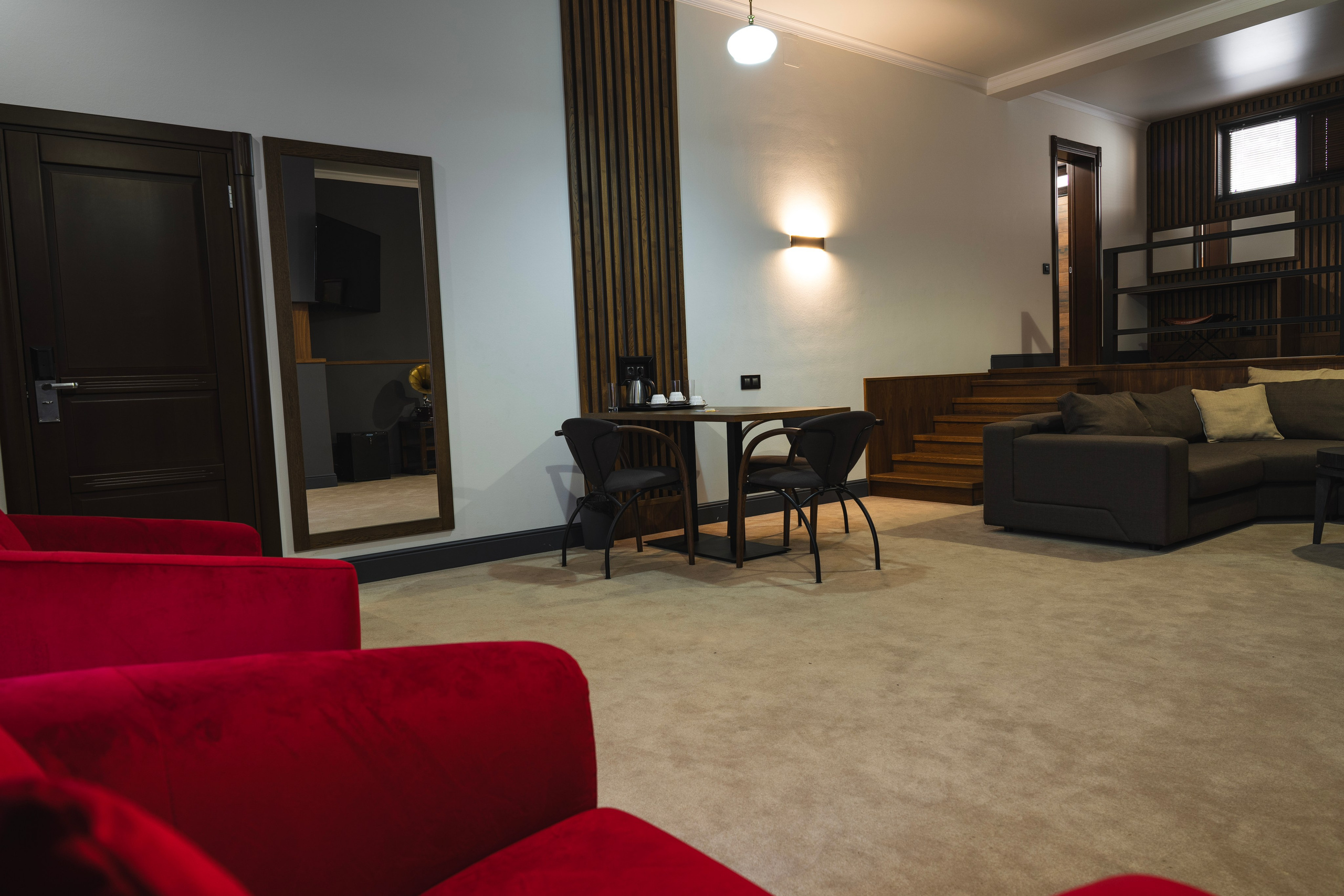 Отель Анана. Главная