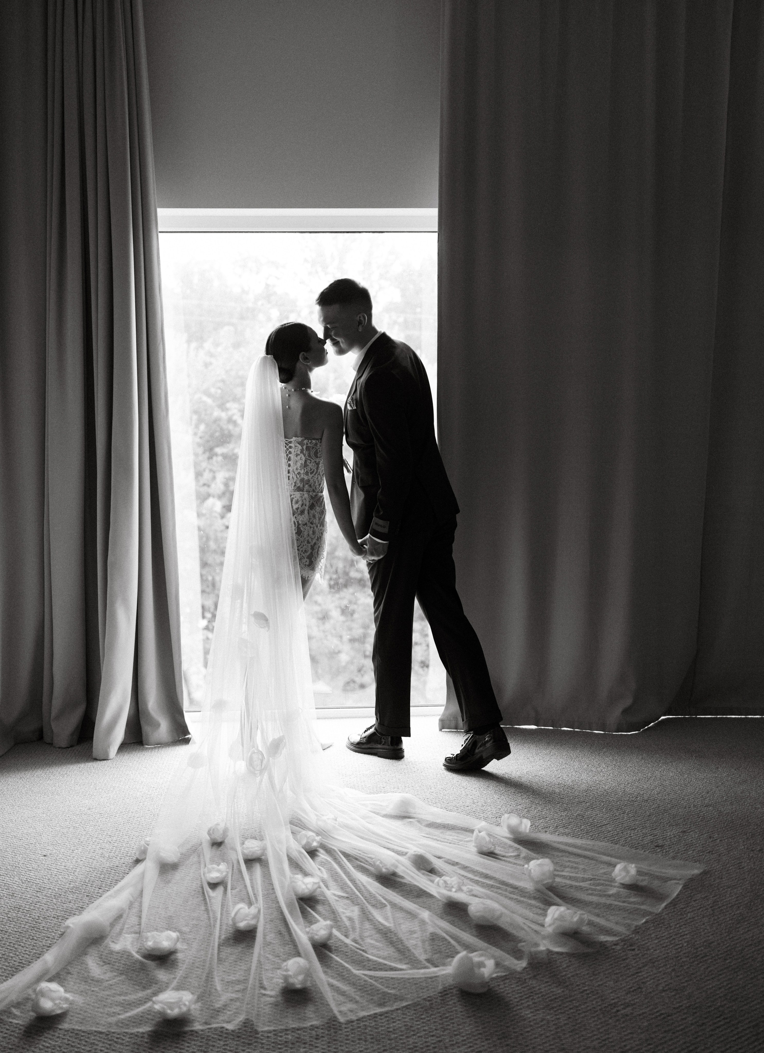 Наши чувства привели нас к Раю