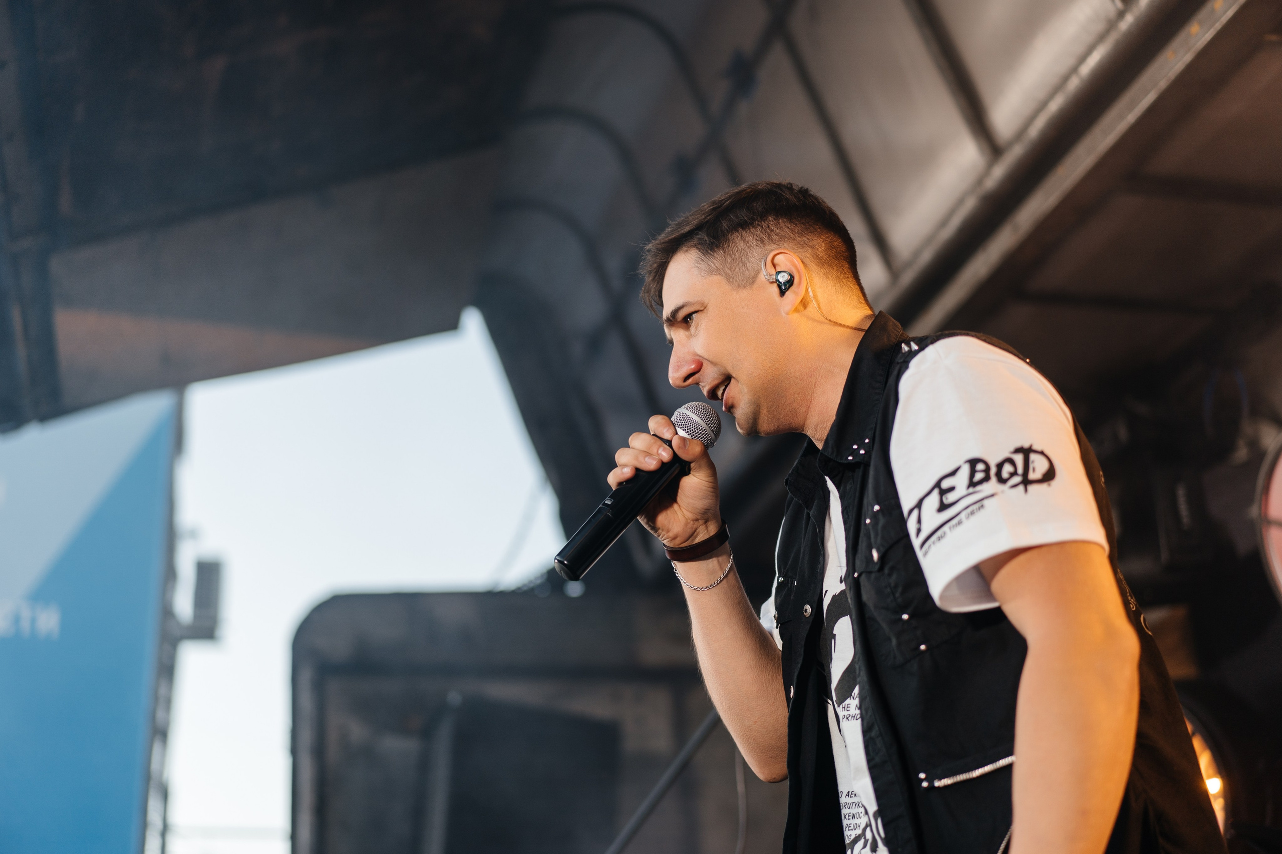 Анна & Евгений проект «Четыре свадьбы» на Пятнице. Свадебный фотограф Барнаул Алексей Павлов