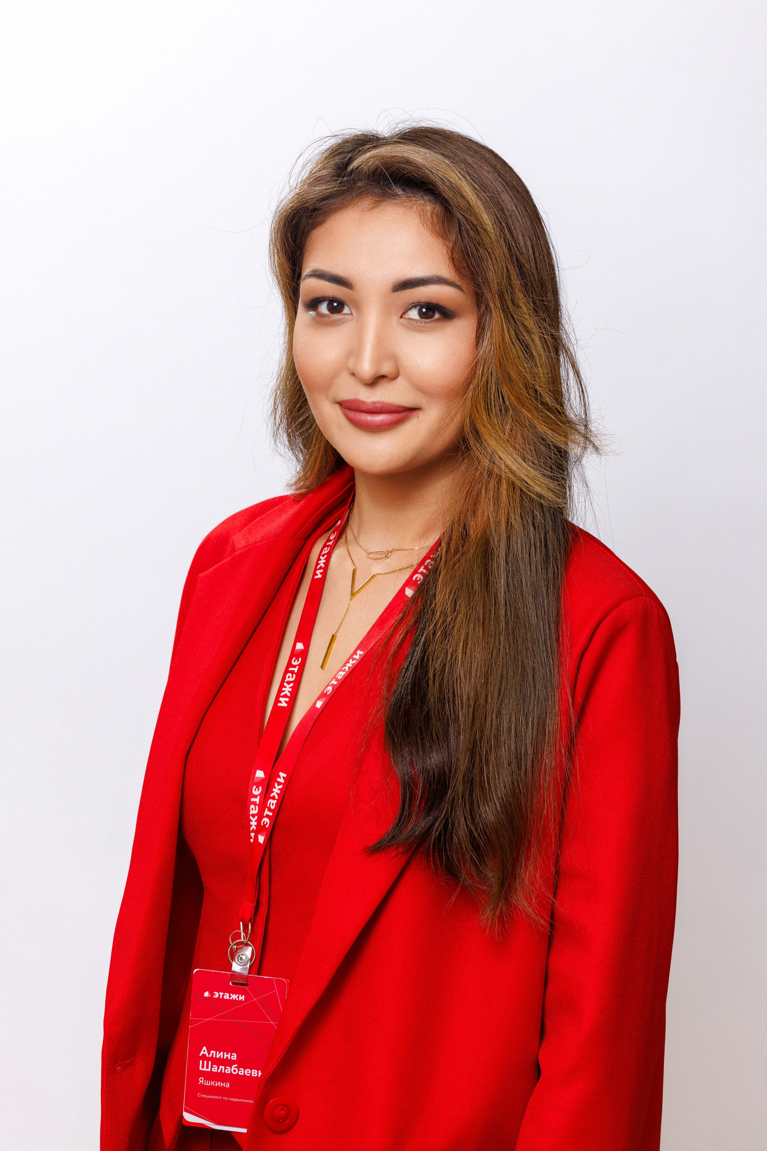 Портреты на белом фоне. Фотограф Виталий Хайлов, Екатеринбург