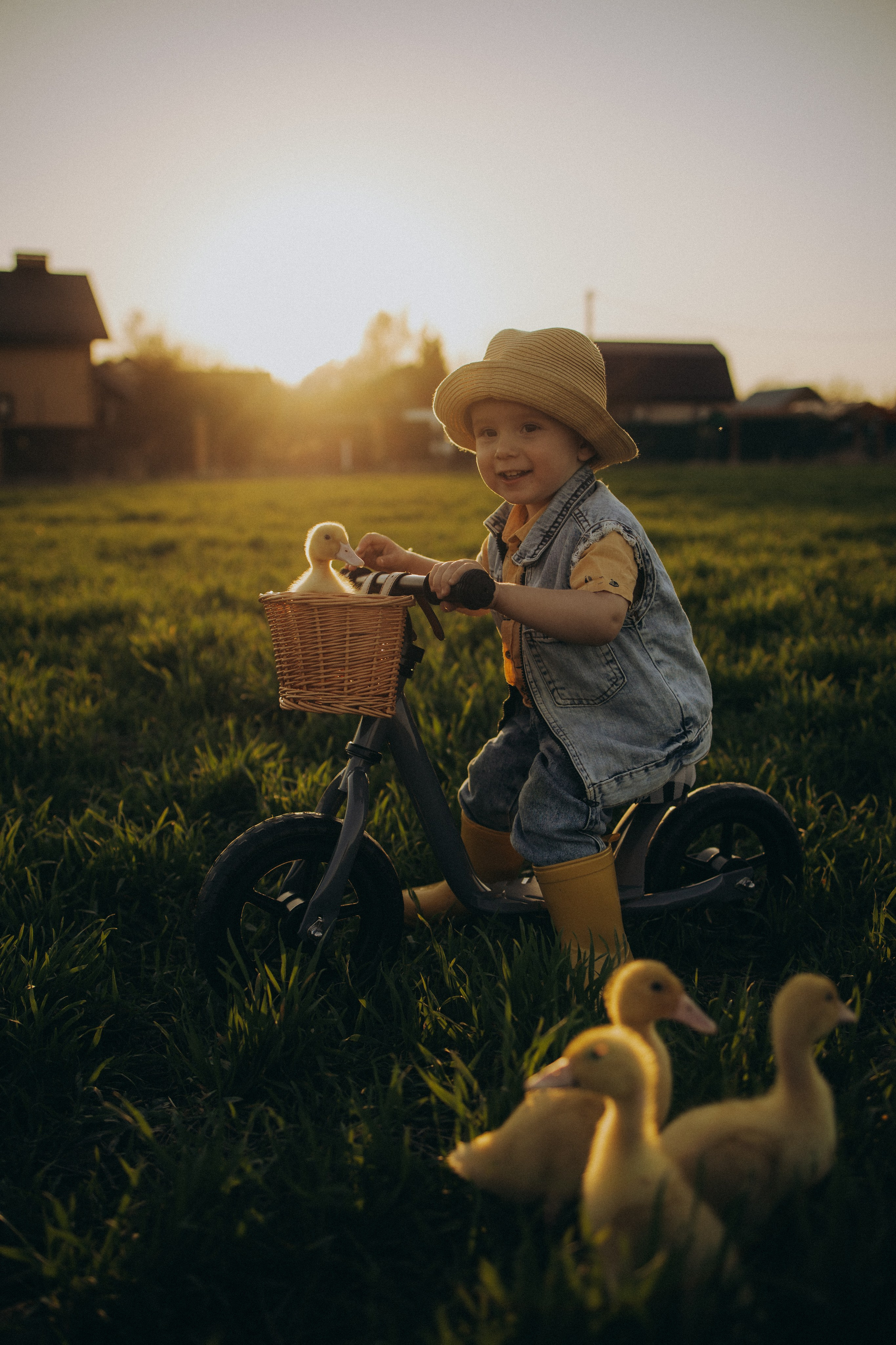 Фотосессия в поле. ОБО МНЕ
