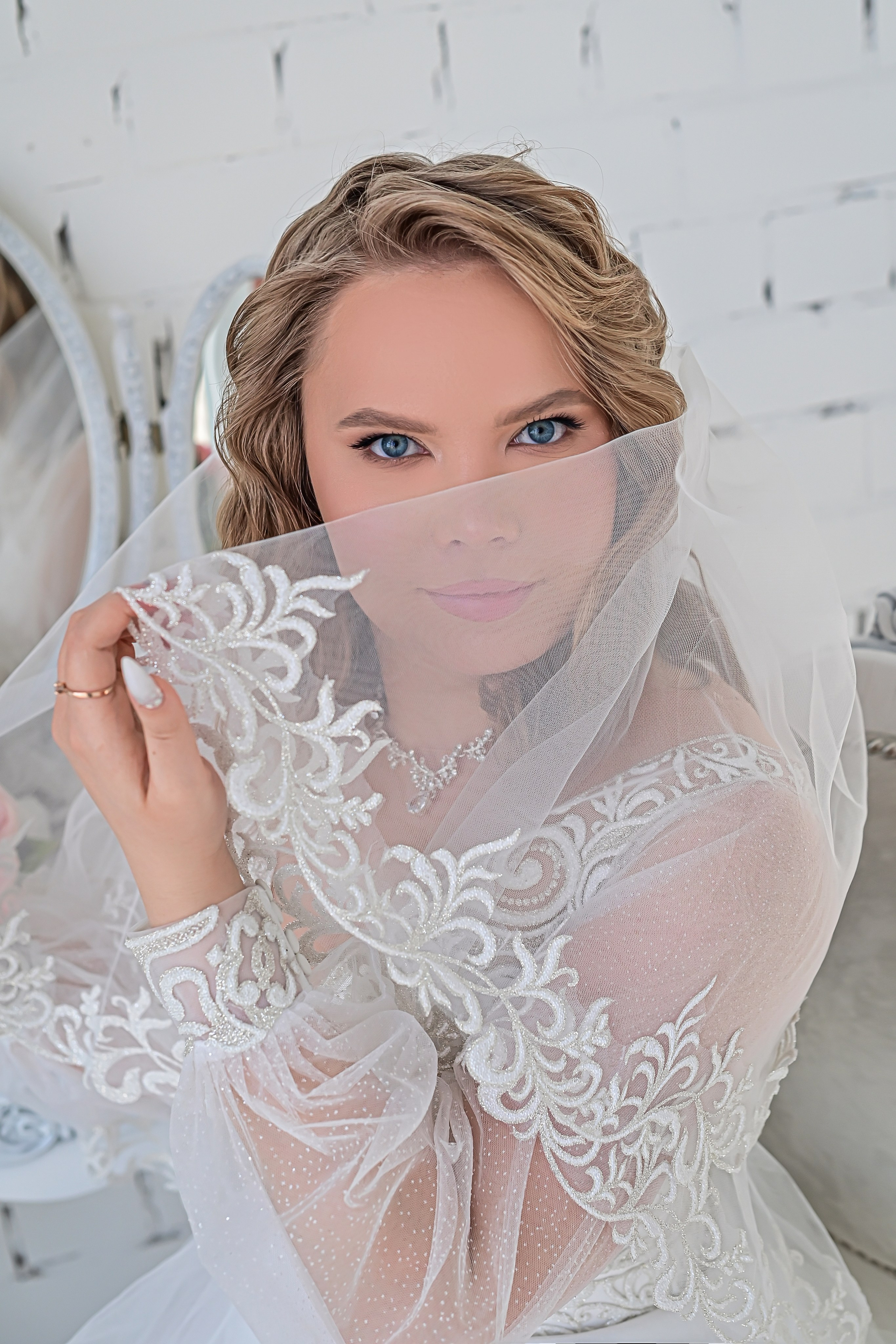 Съемка в студии, гостинице. Семейный и свадебный фотограф в Донецке Донская Анастасия