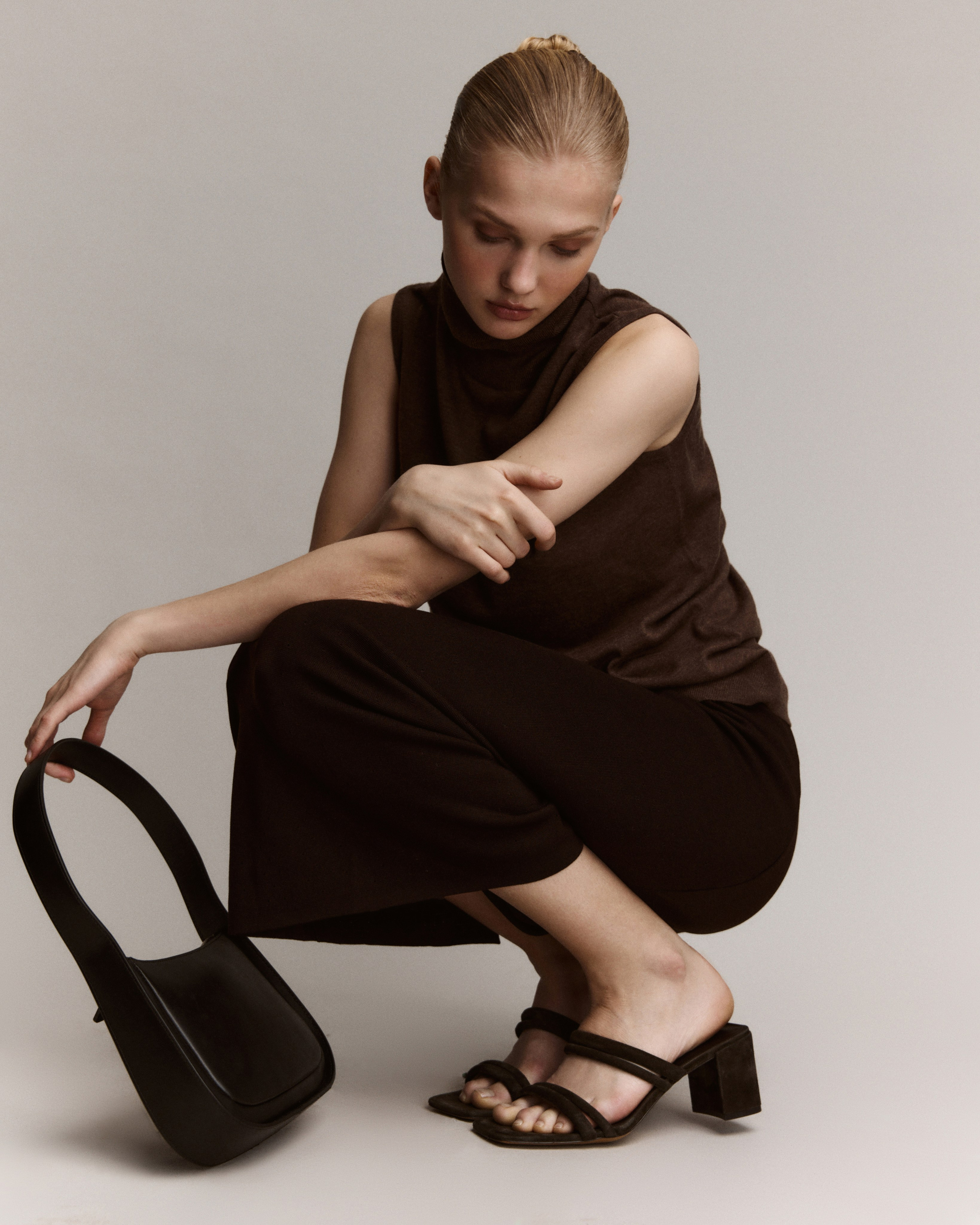 12 STOREEZ. Ретушер Polli_retouch