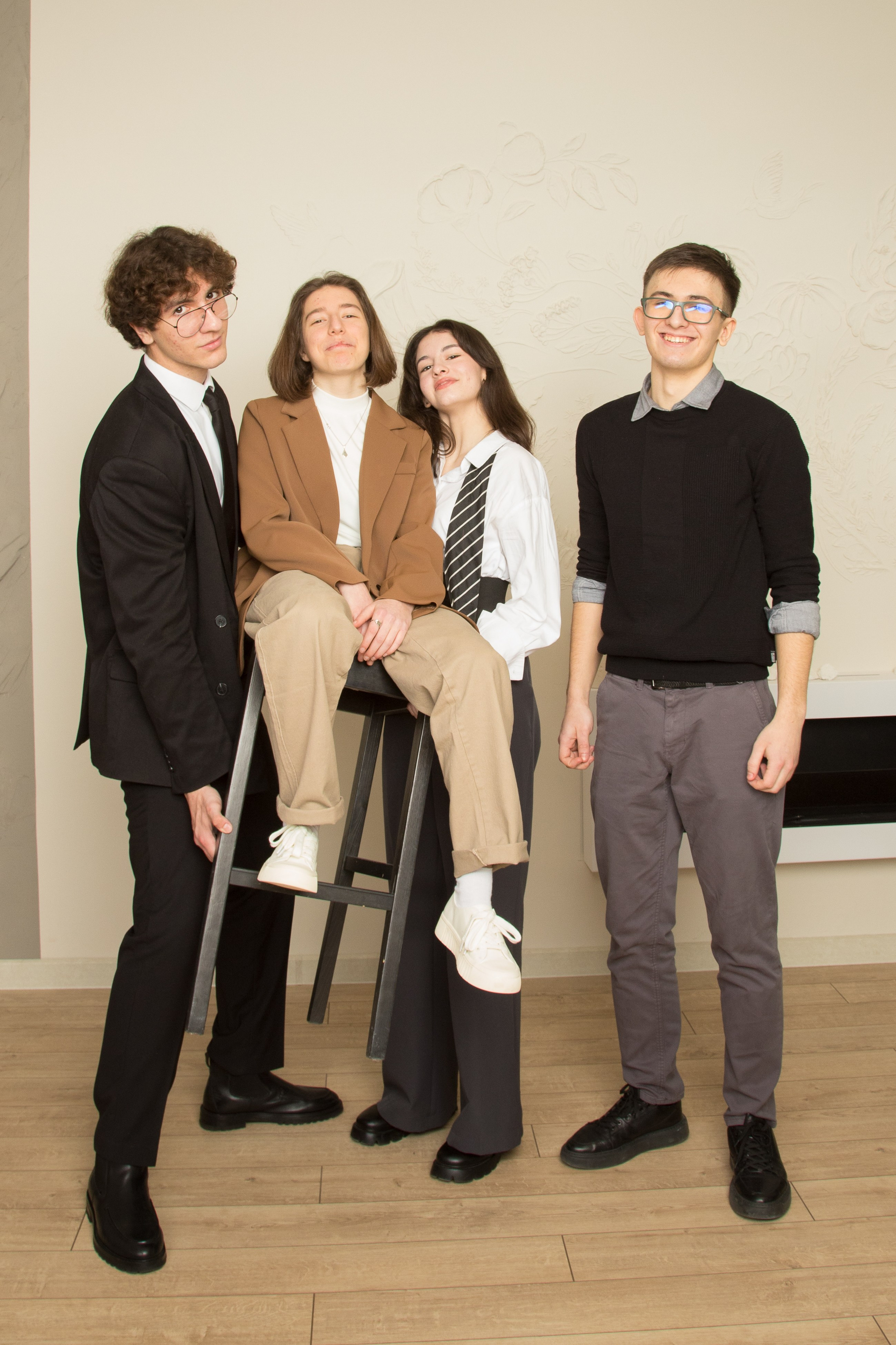 9  и 11 классы. Школьный фотограф в г. Нальчик Галимат Абитова