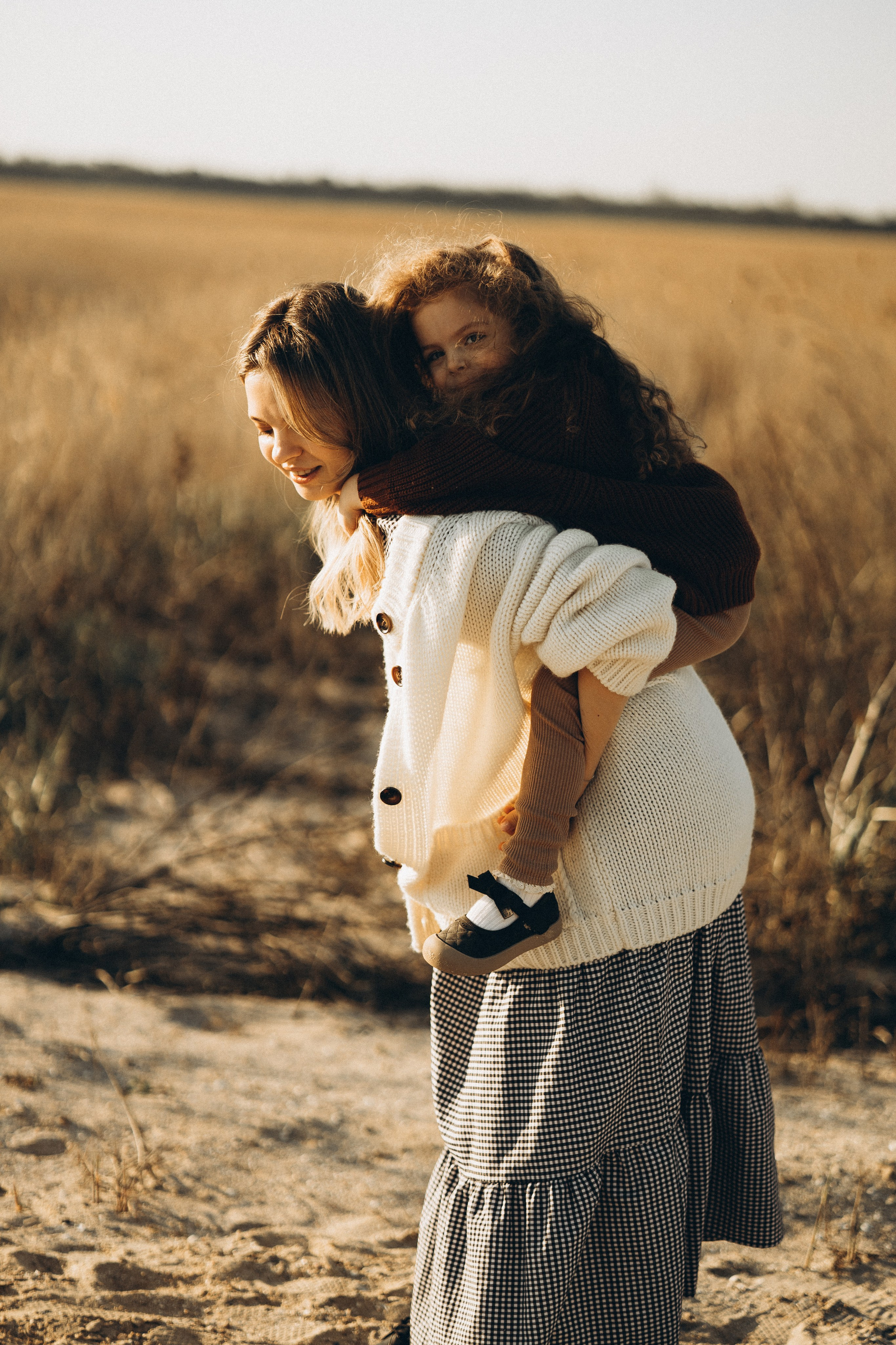 Мама и дочка, такая нежная весна. Семейный и детский фотограф, таганрог, ростов-на-дону