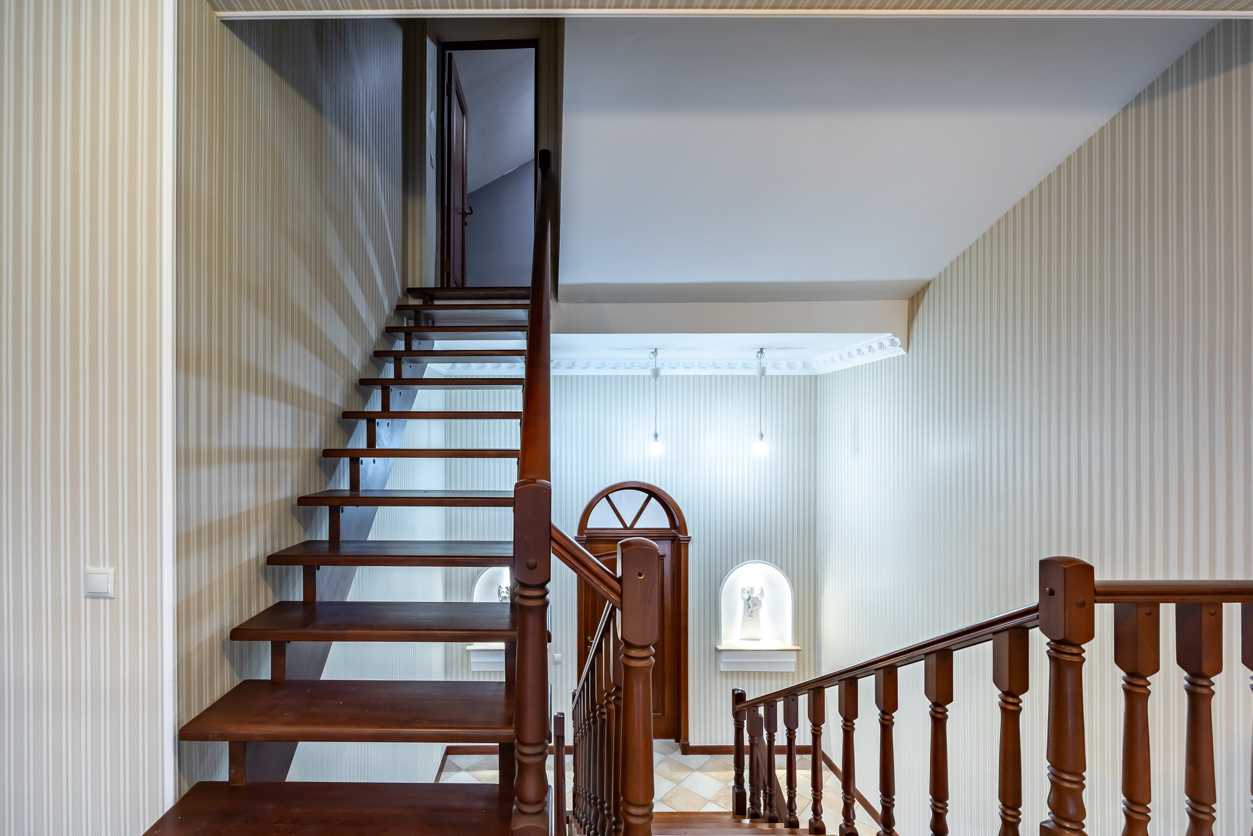 Дом для продажи в СНТ «Исток». Интерьерный фотограф в Москве Сергей Чекмезов