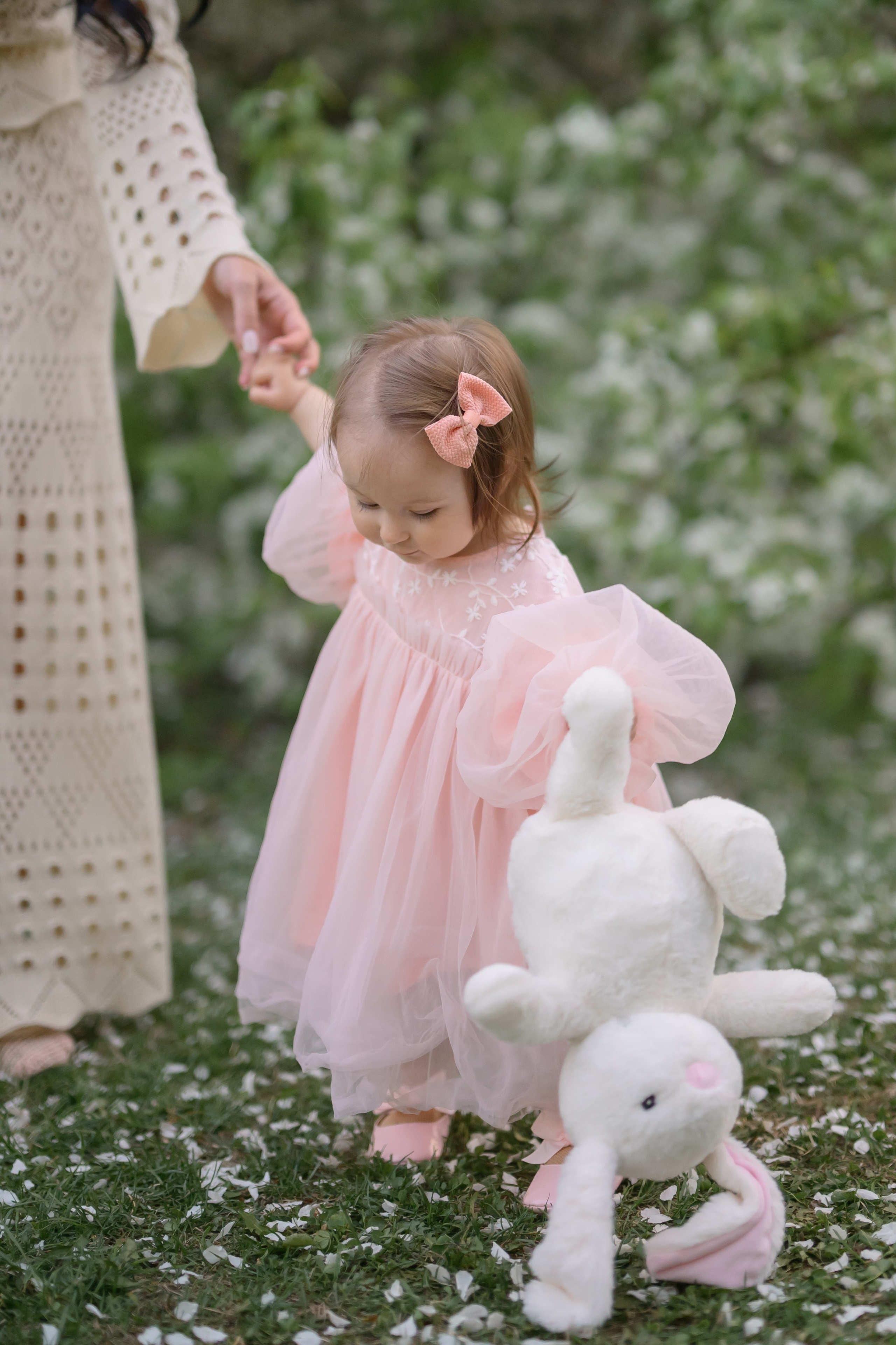 Алиса и Мария. Фотосессия в цветении в парке Музеон. Semerlina.ru