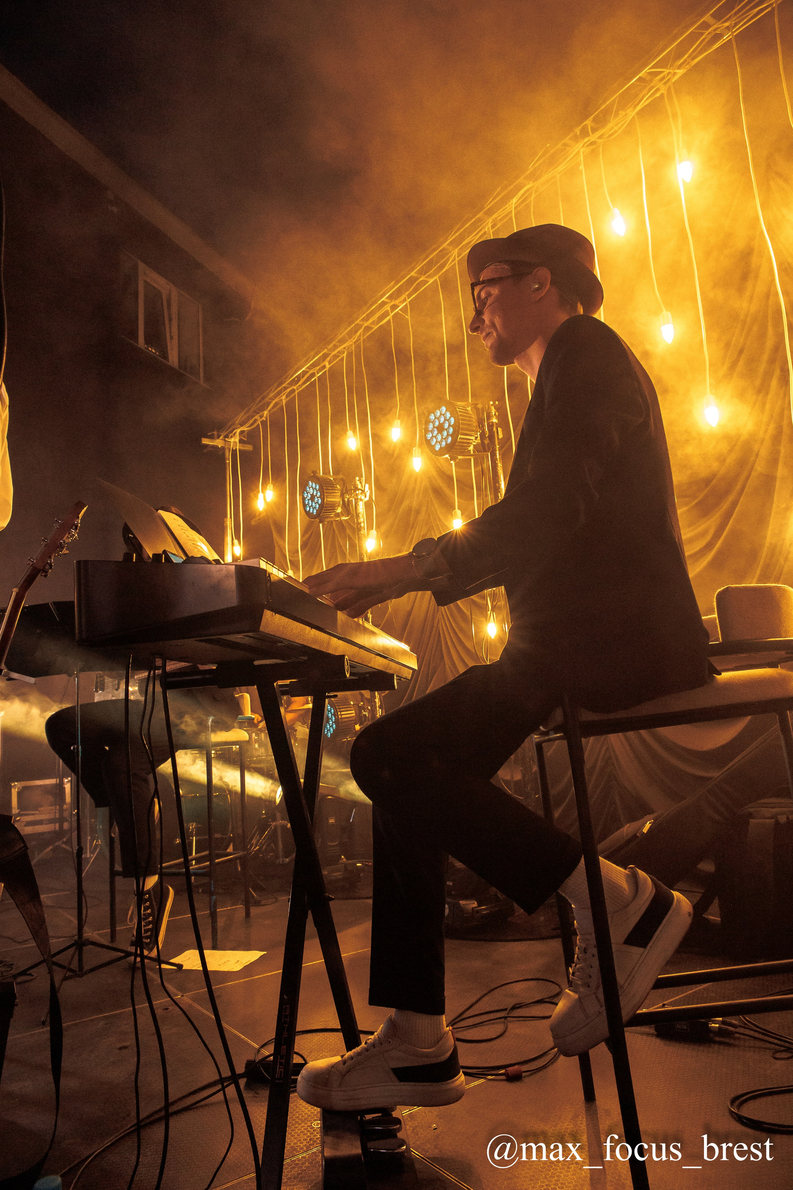 Вечеринки концерты движ. Свадебный, love фотограф