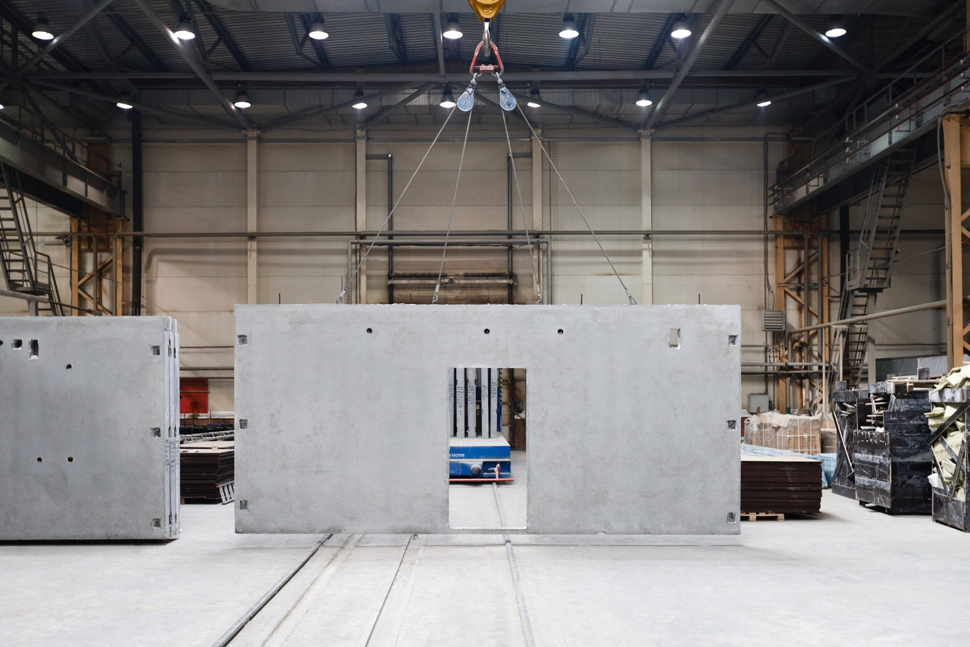 Съёмка производства. Бизнес фотограф в Новосибирске Александр Рощин