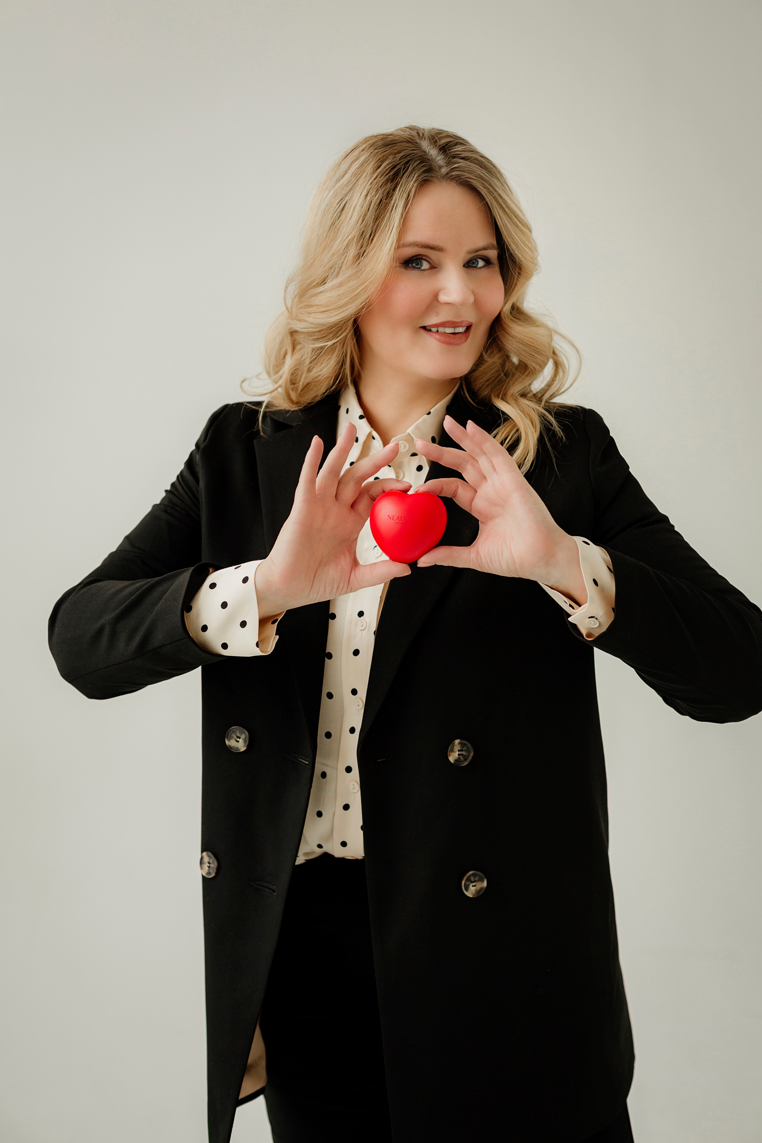 Контент для мастера перманентного макияжа. Деловая и Бизнес съемка в  Москве Инесса Грушко