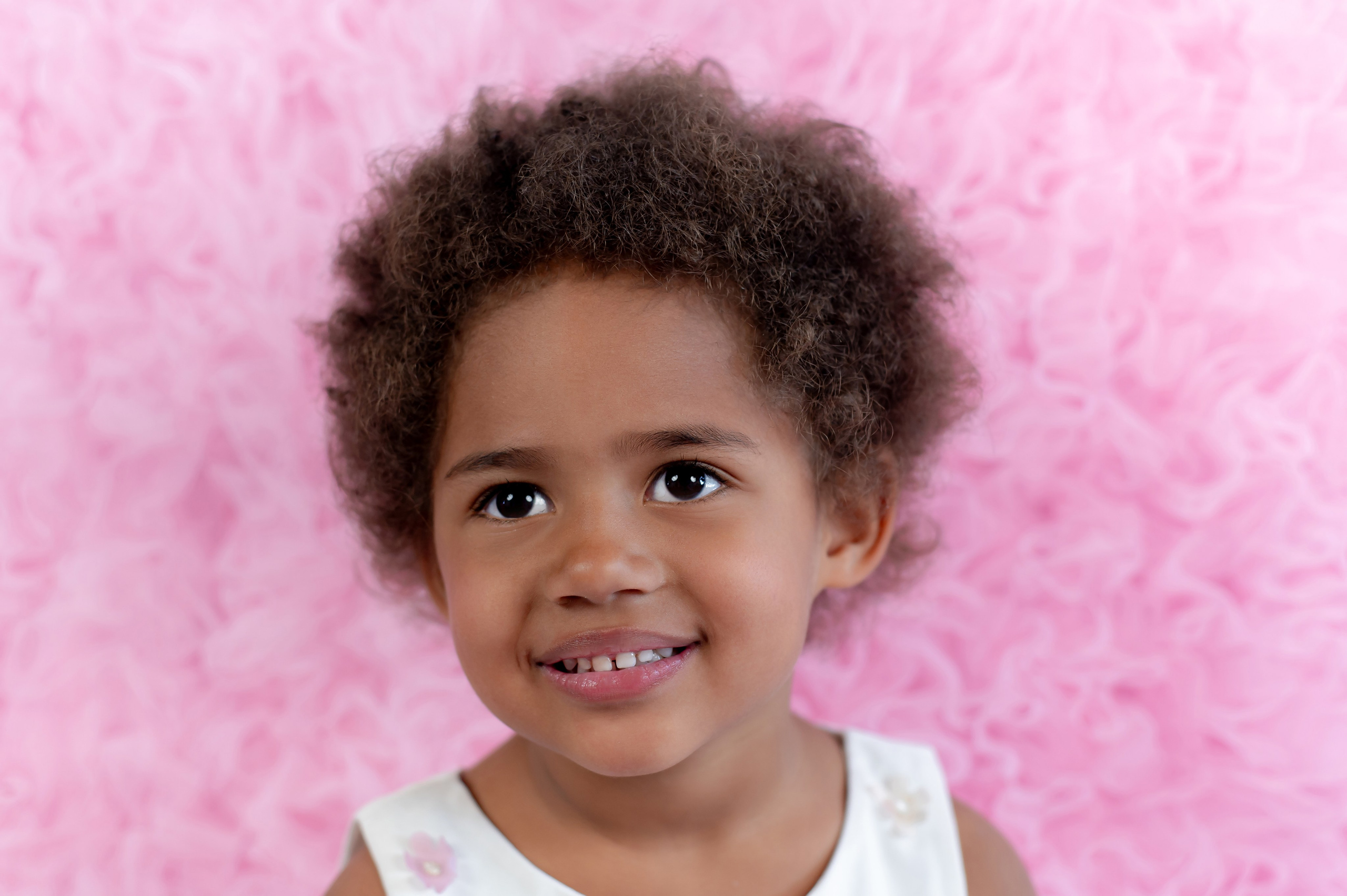 Афея. Детский и семейный фотограф Эльмира Веселова. Детская фотостудия Мира. Фотосессия на годик