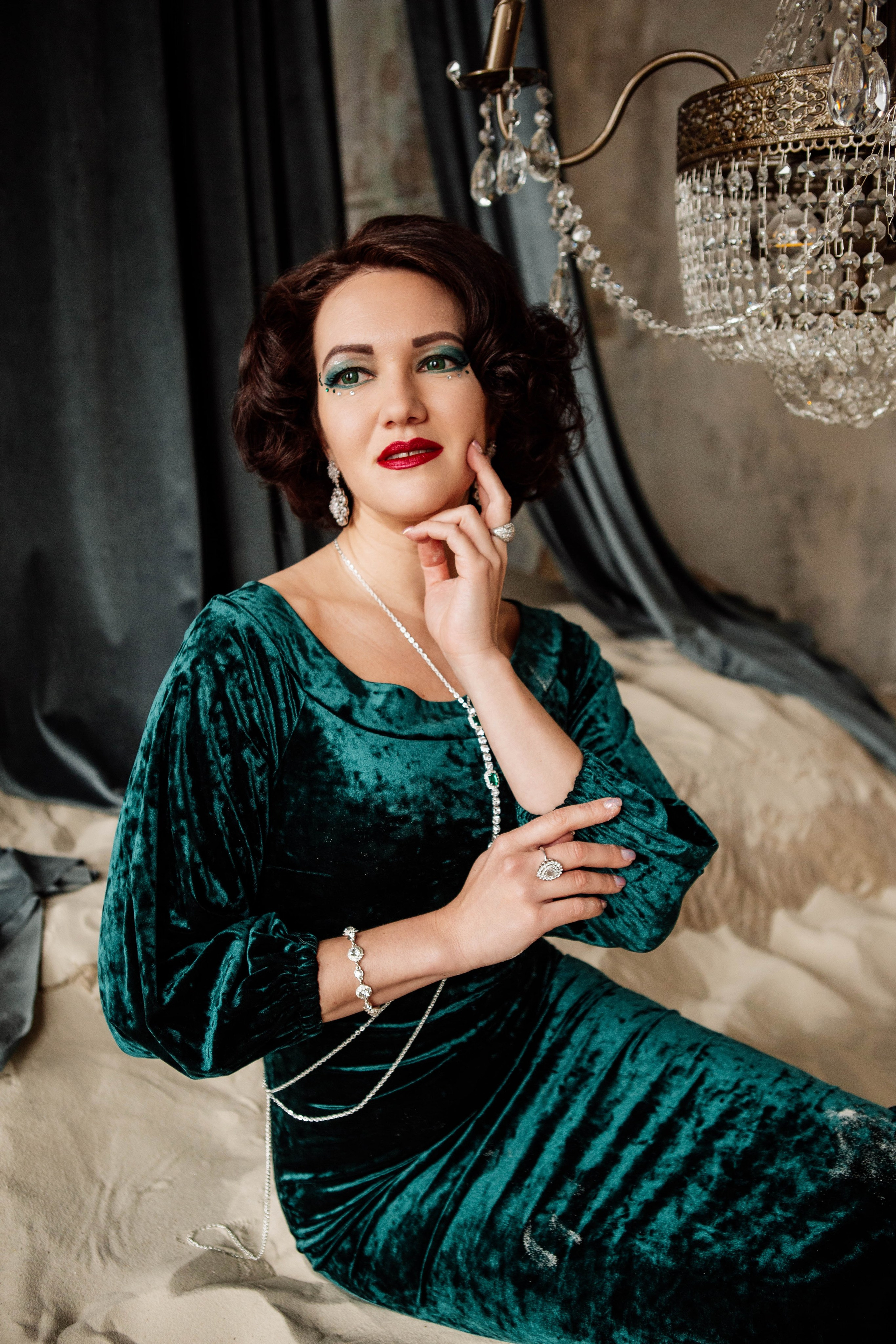 ЛЮСТРЫ. Репортажный фотограф Москва (детские праздники, квизы, концерты, дни рождения, свадьбы)