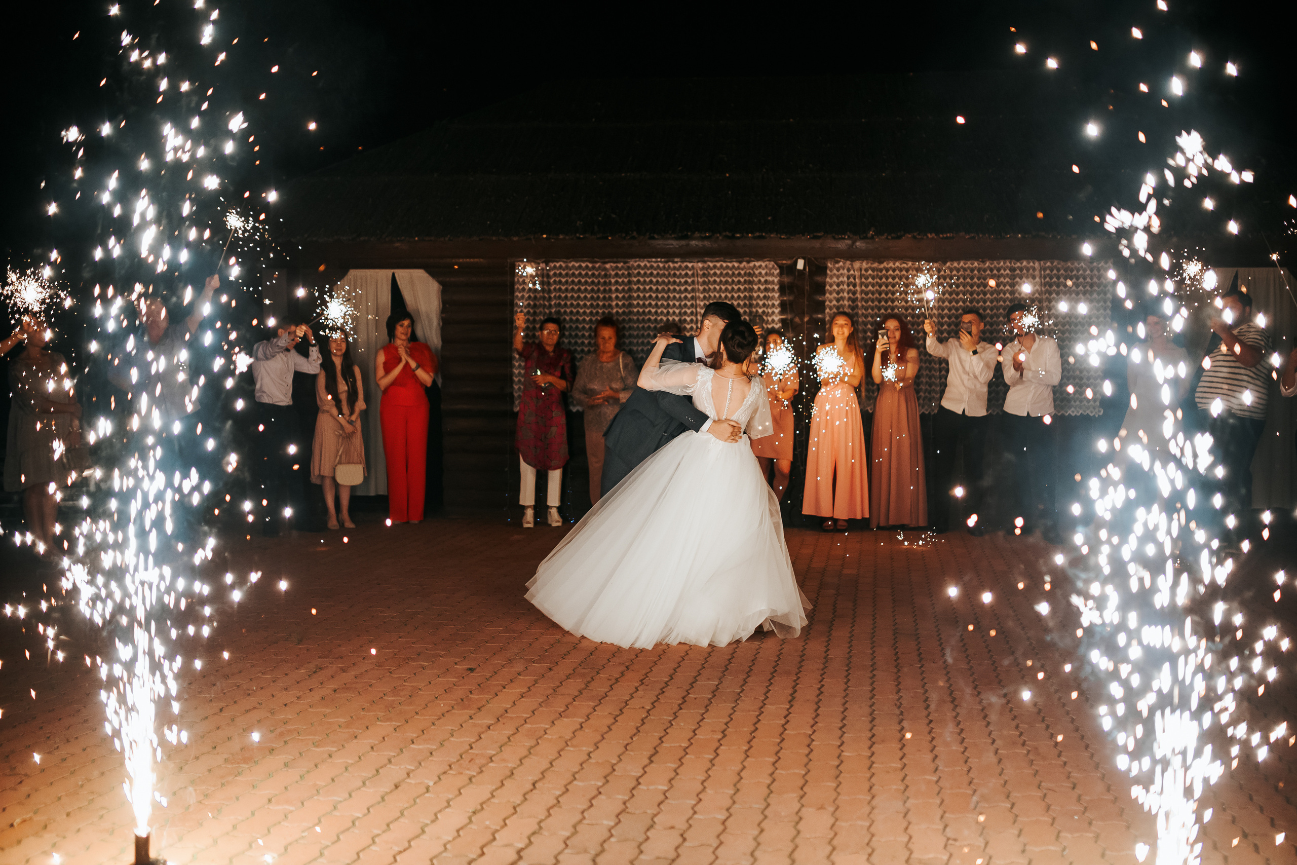 Виталий и Валерия. Комсомольск-на-Амуре. Август. Нежная дерзкая и молдая пара. Свадебный фотограф в Хабаровске