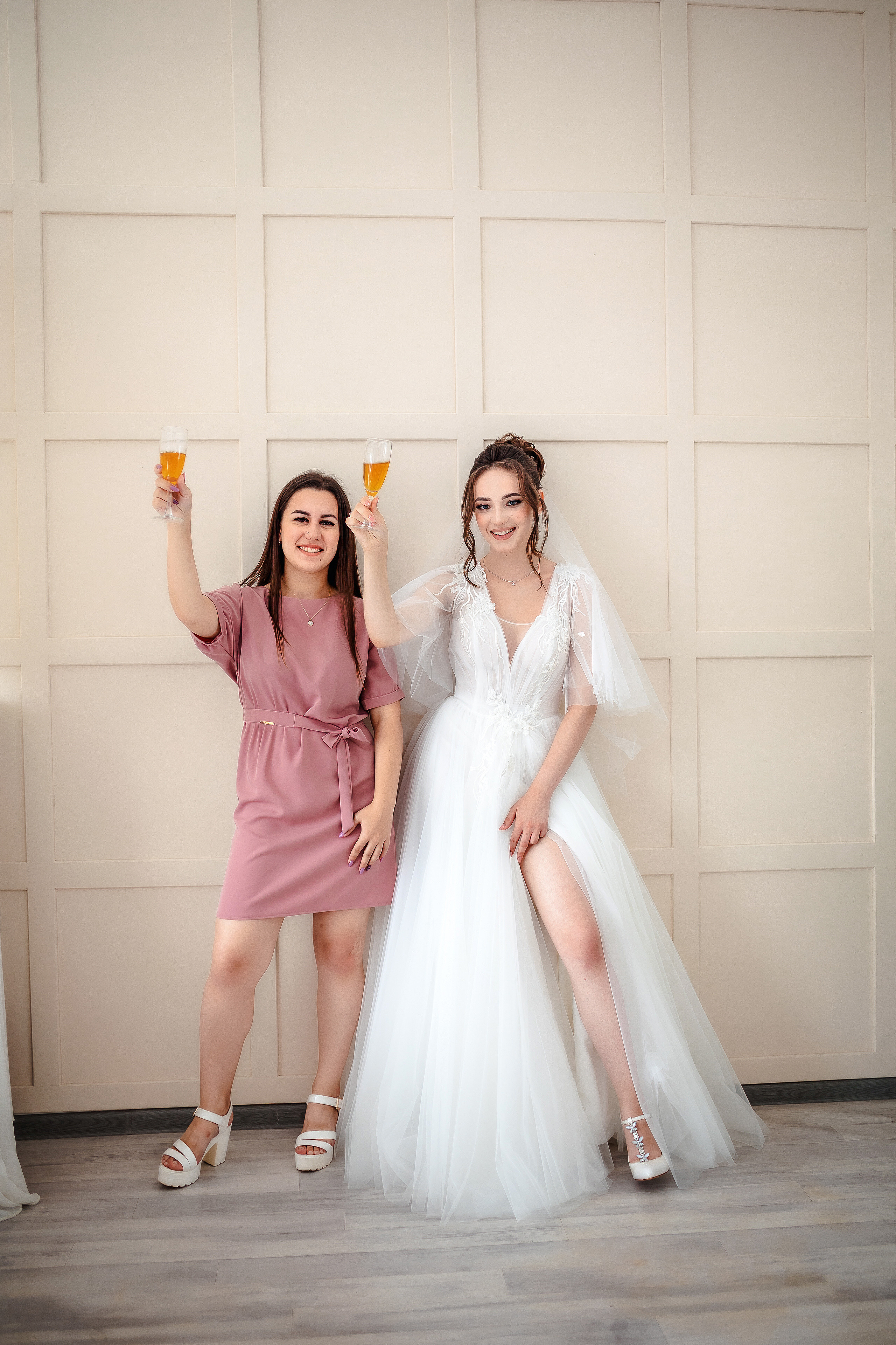 Виталий и Валерия. Комсомольск-на-Амуре. Август. Нежная дерзкая и молдая пара. Свадебный фотограф в Хабаровске