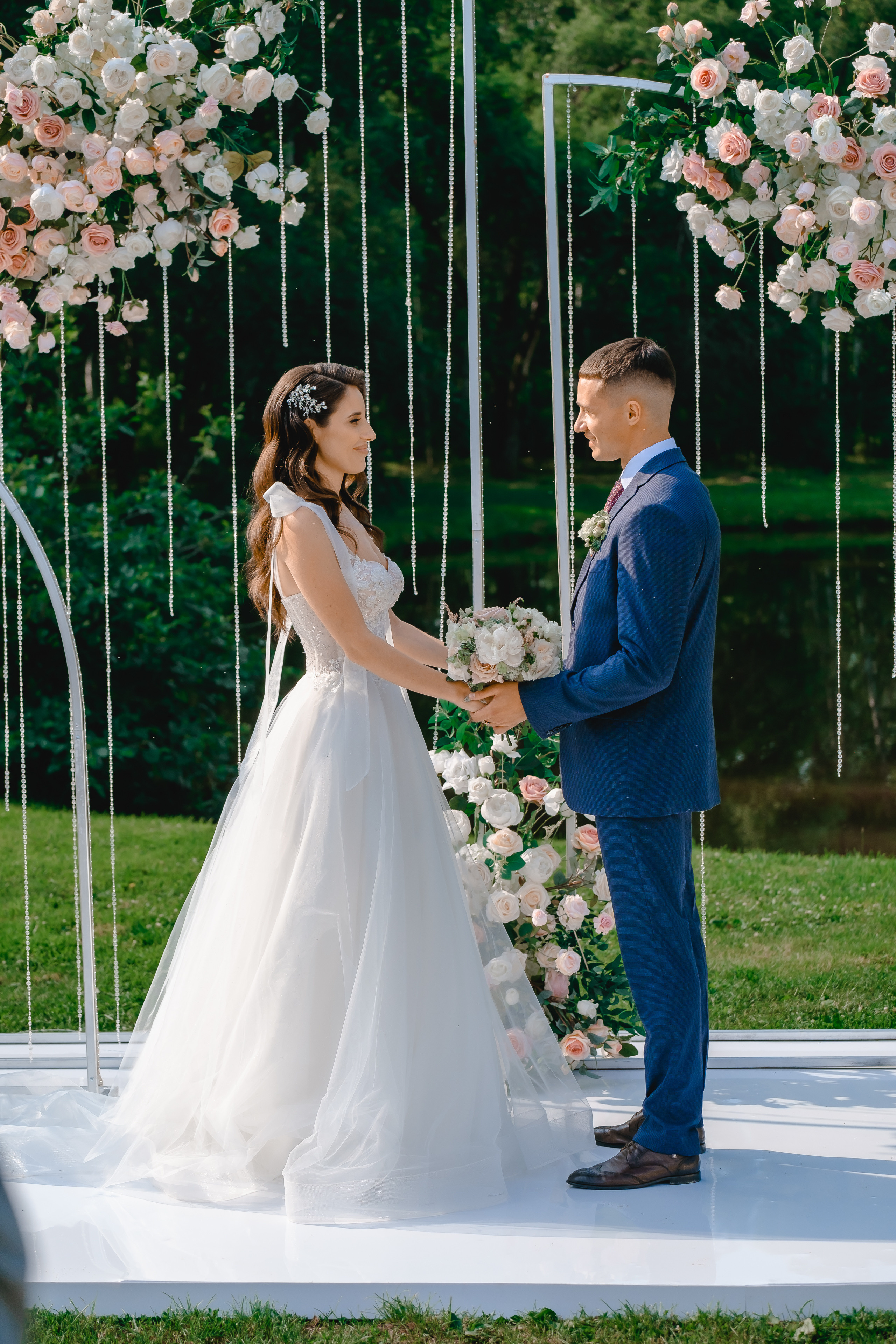 Эльвира и Сергей. Хабаровск.Июль. Ключевые кадры. Стиль, молодость…. Свадебный фотограф в Хабаровске