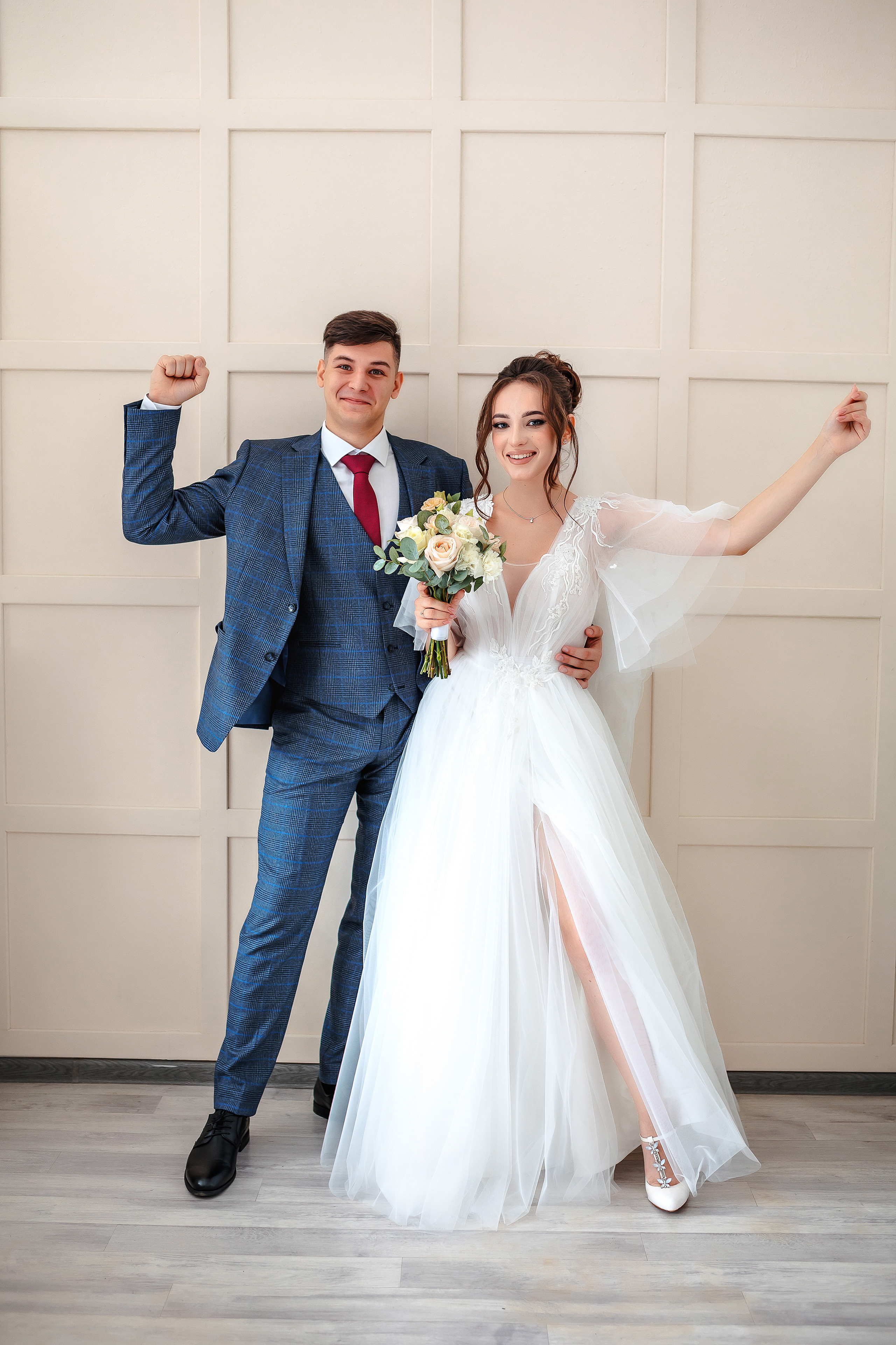 Виталий и Валерия. Комсомольск-на-Амуре. Август. Нежная дерзкая и молдая пара. Свадебный фотограф в Хабаровске