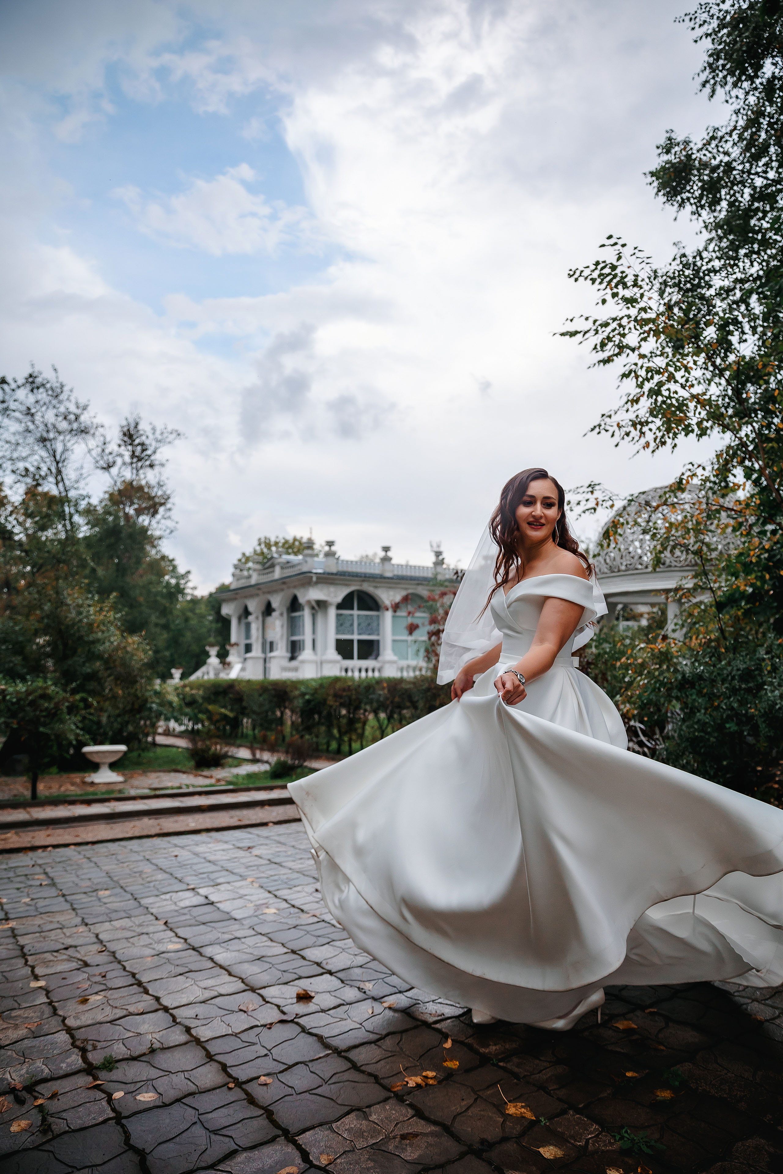 Максим и Светлана. Хабаровск. Сентябрь. Яркое солнце и проливной осенний дождь. Свадебный фотограф в Хабаровске