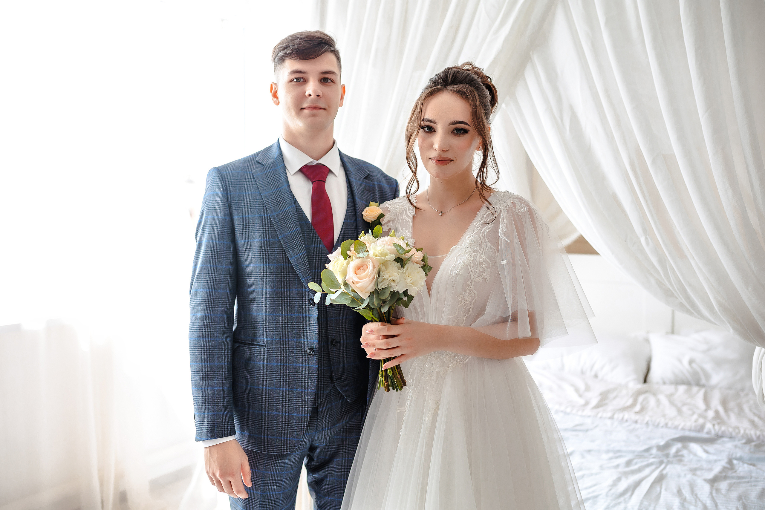 Виталий и Валерия. Комсомольск-на-Амуре. Август. Нежная дерзкая и молдая пара. Свадебный фотограф в Хабаровске