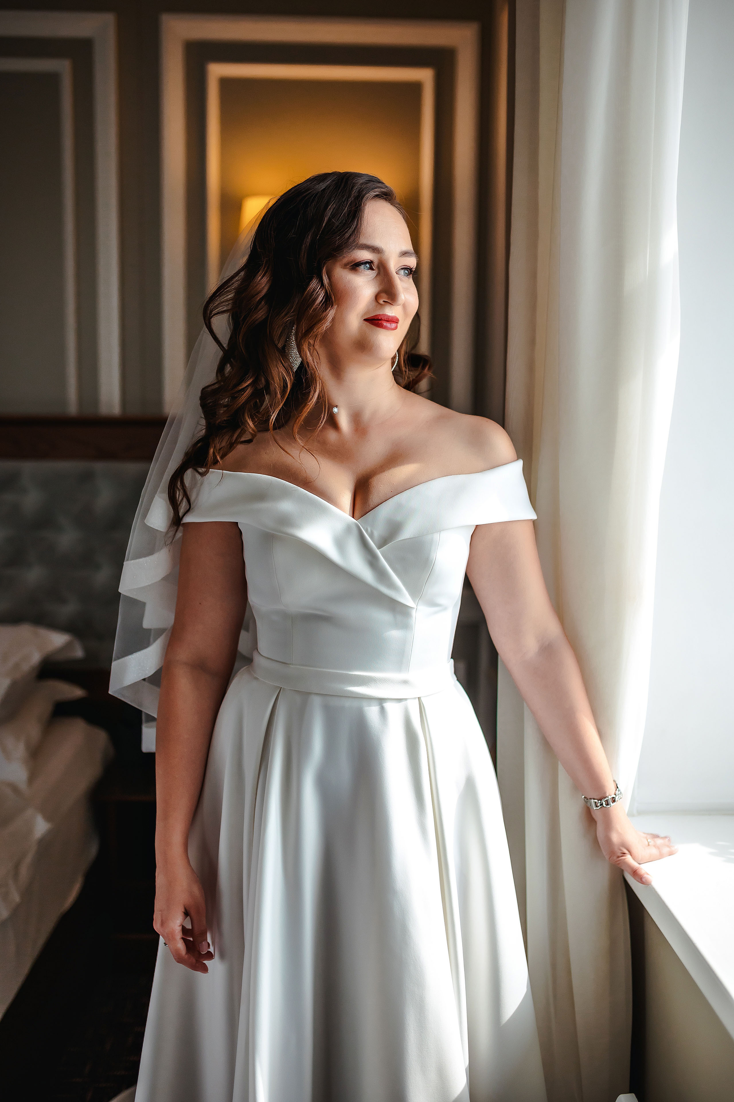 Максим и Светлана. Хабаровск. Сентябрь. Яркое солнце и проливной осенний дождь. Свадебный фотограф в Хабаровске