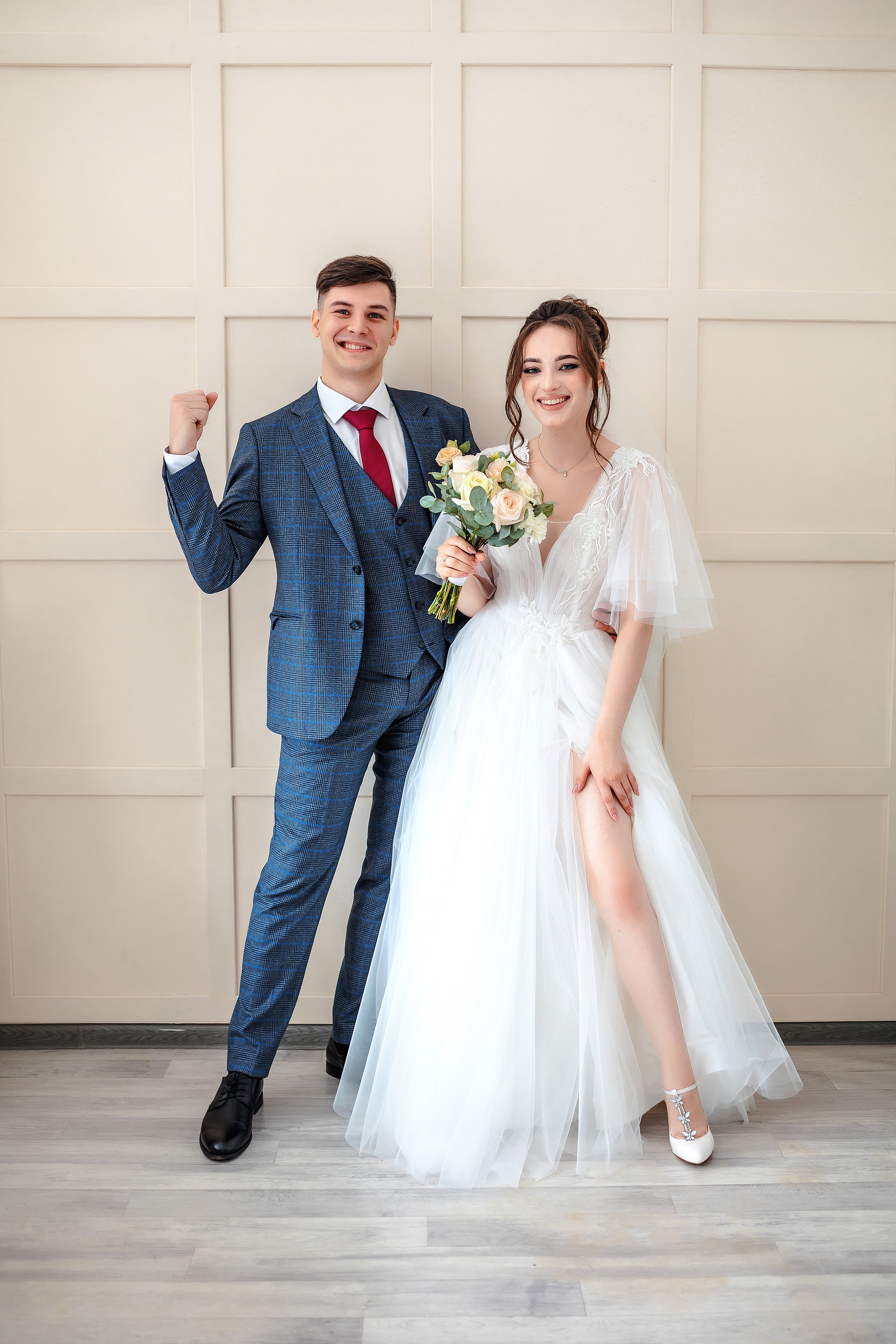 Виталий и Валерия. Комсомольск-на-Амуре. Август. Нежная дерзкая и молдая пара. Свадебный фотограф в Хабаровске