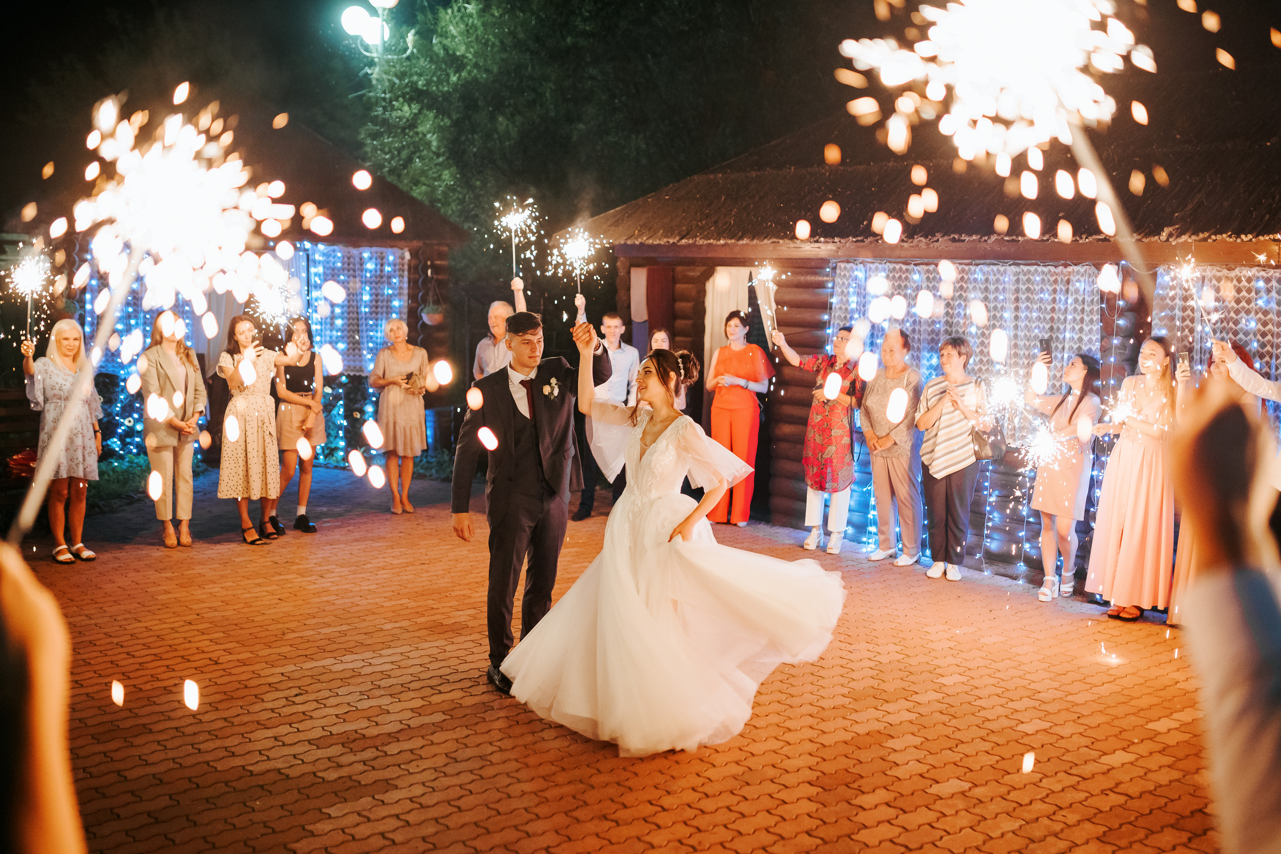 Виталий и Валерия. Комсомольск-на-Амуре. Август. Нежная дерзкая и молдая пара. Свадебный фотограф в Хабаровске