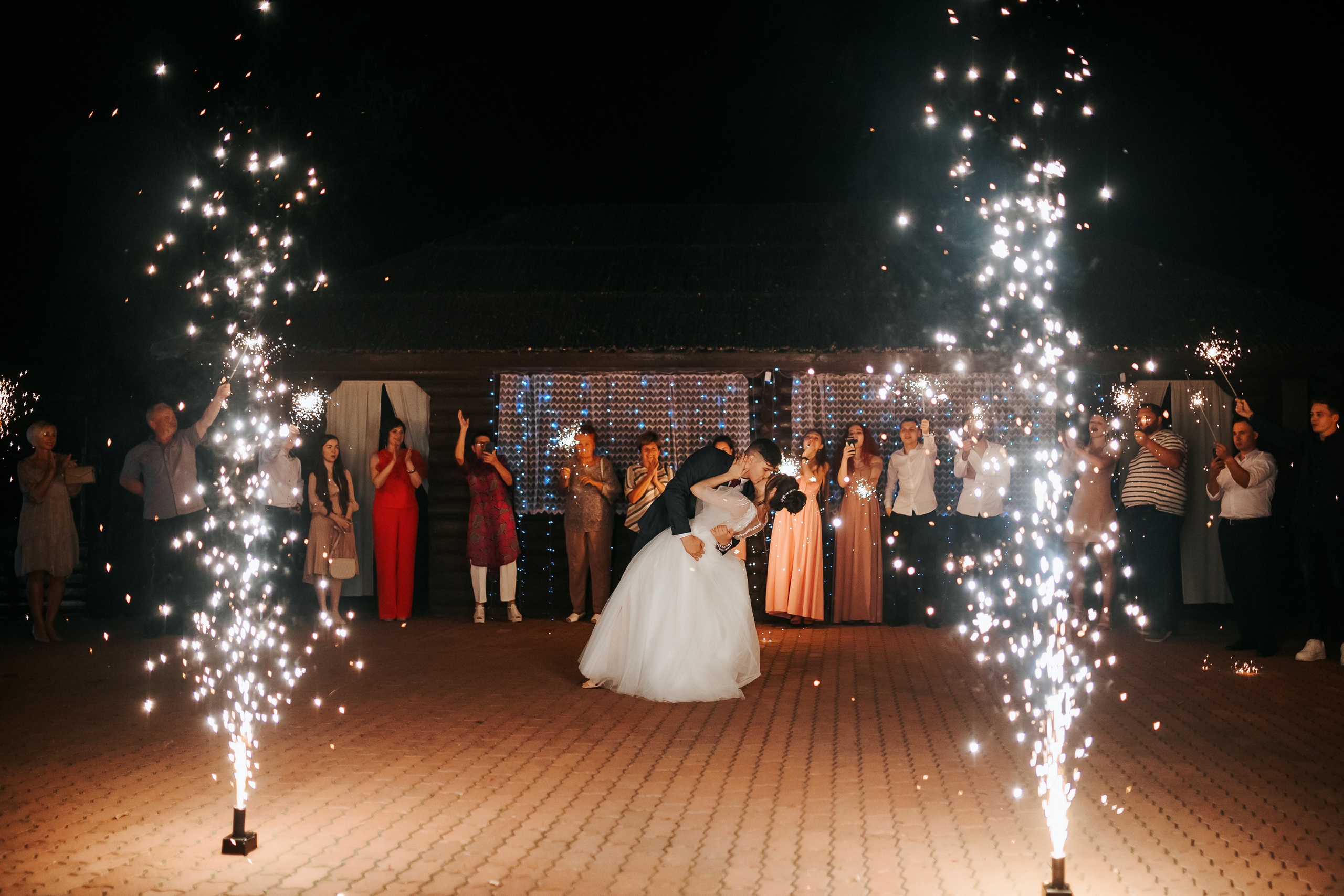 Виталий и Валерия. Комсомольск-на-Амуре. Август. Нежная дерзкая и молдая пара. Свадебный фотограф в Хабаровске