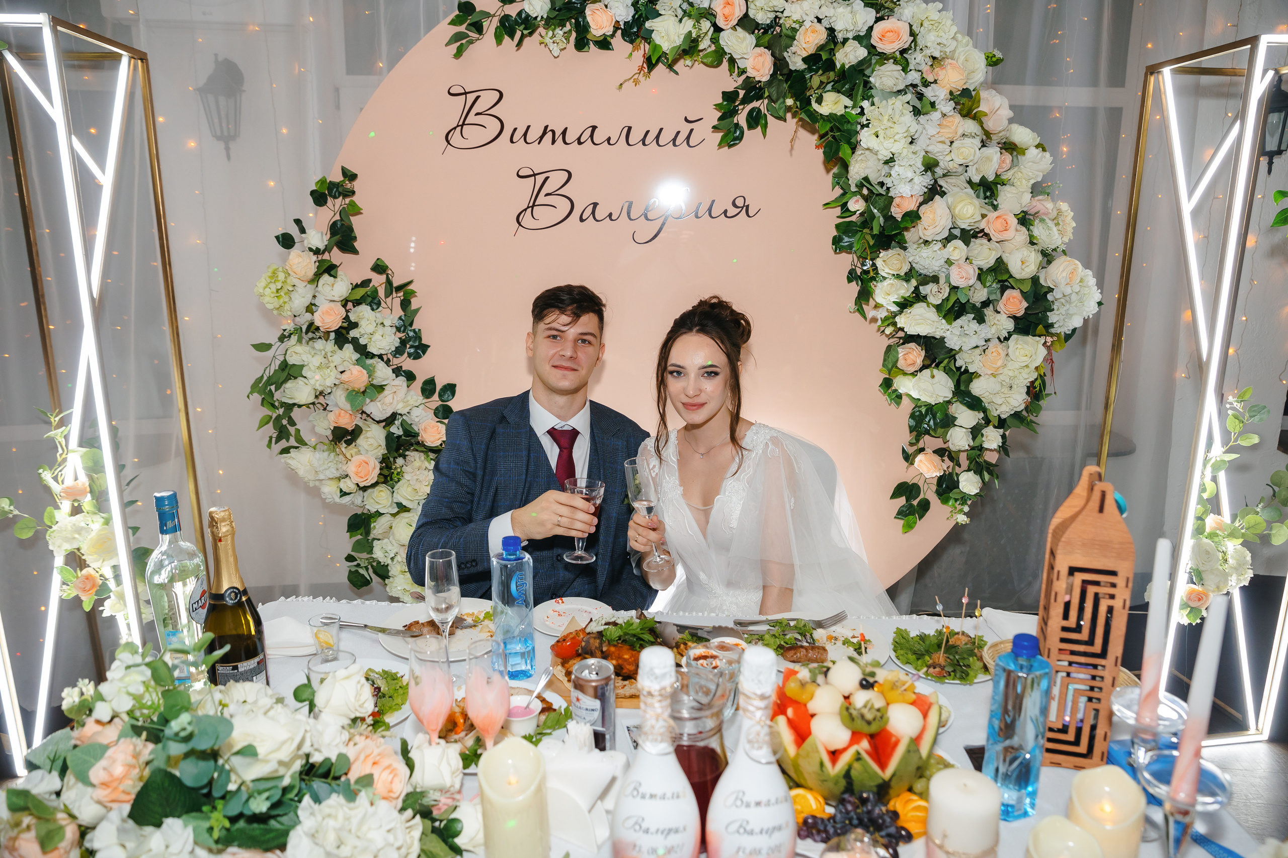 Виталий и Валерия. Комсомольск-на-Амуре. Август. Нежная дерзкая и молдая пара. Свадебный фотограф в Хабаровске