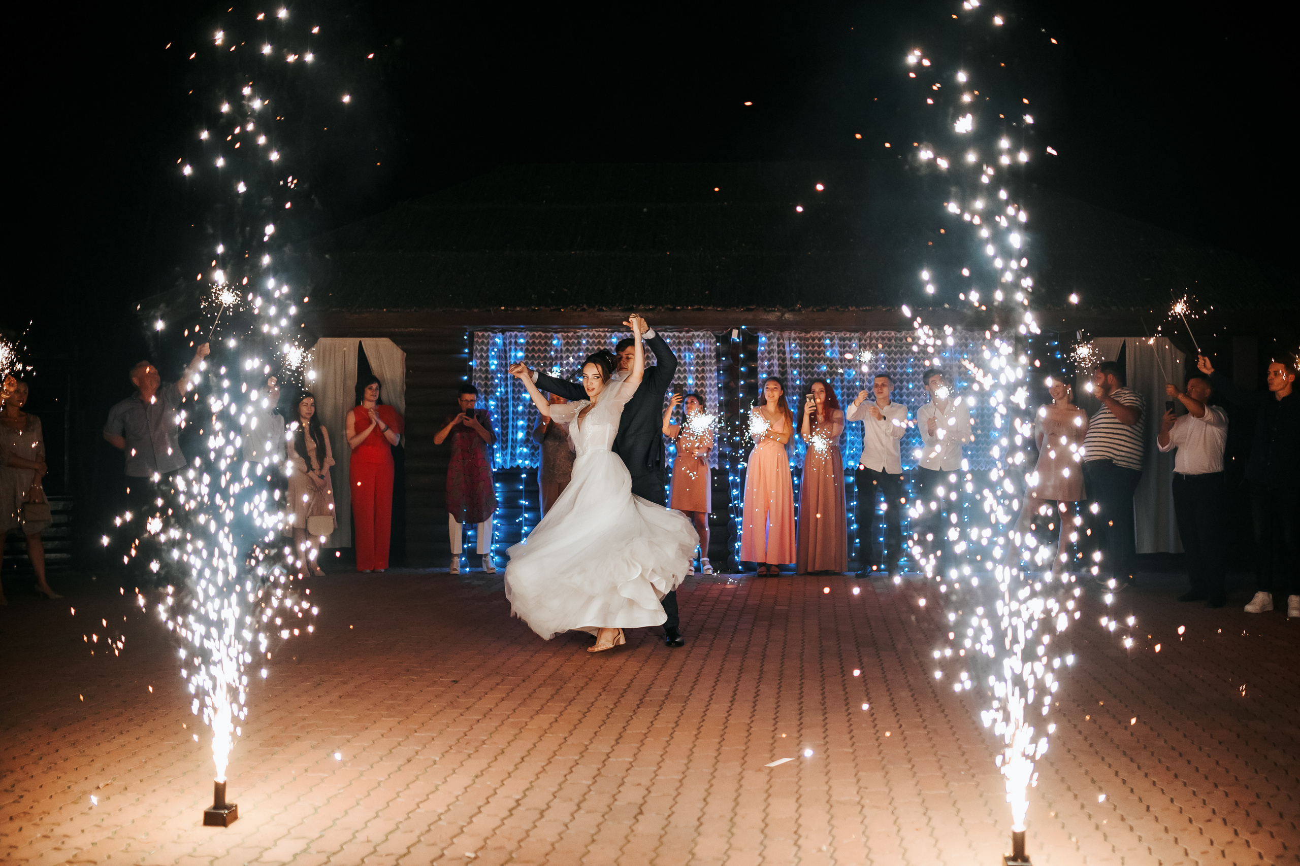 Виталий и Валерия. Комсомольск-на-Амуре. Август. Нежная дерзкая и молдая пара. Свадебный фотограф в Хабаровске