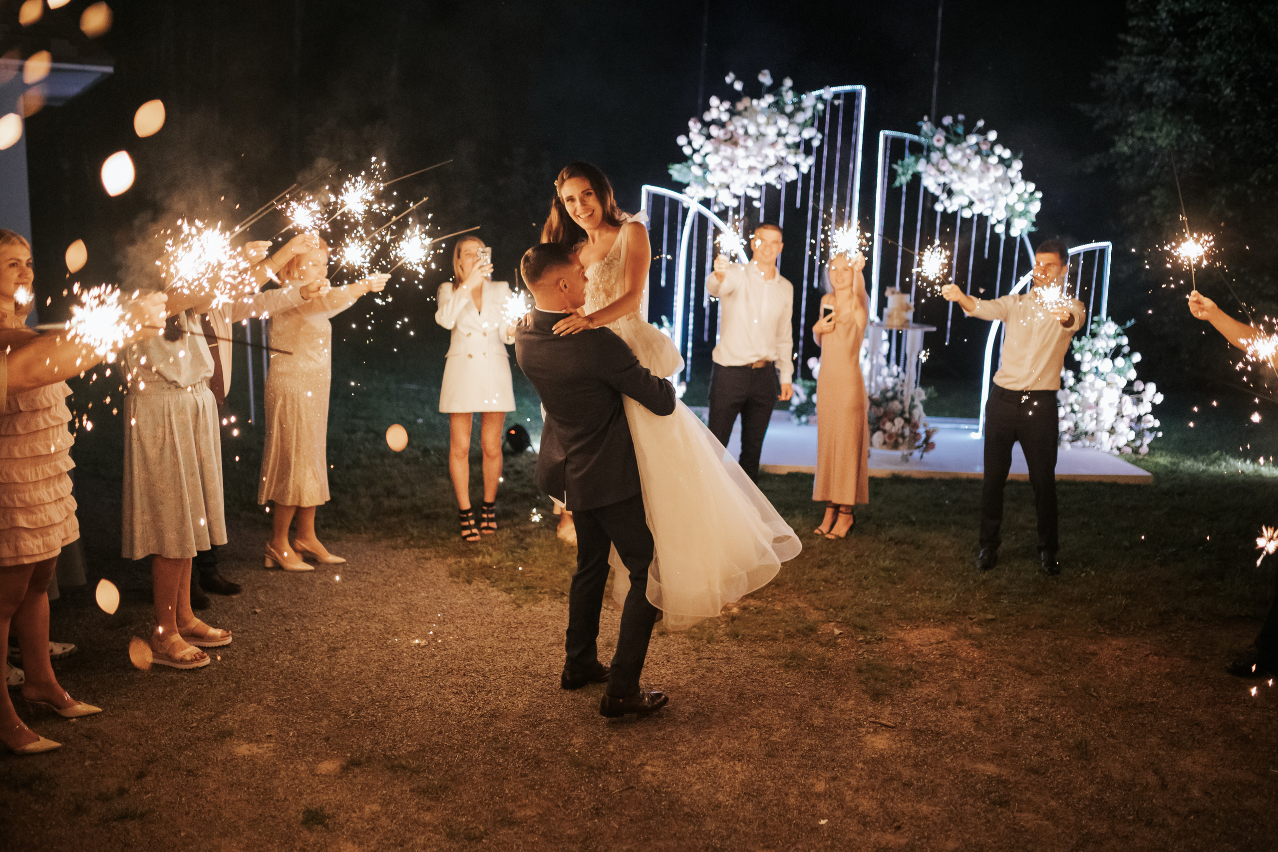 Эльвира и Сергей. Хабаровск.Июль. Ключевые кадры. Стиль, молодость…. Свадебный фотограф в Хабаровске