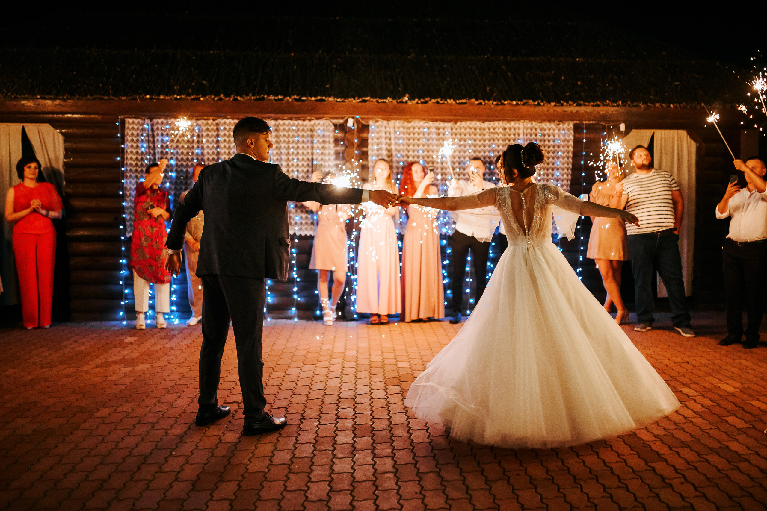 Виталий и Валерия. Комсомольск-на-Амуре. Август. Нежная дерзкая и молдая пара. Свадебный фотограф в Хабаровске