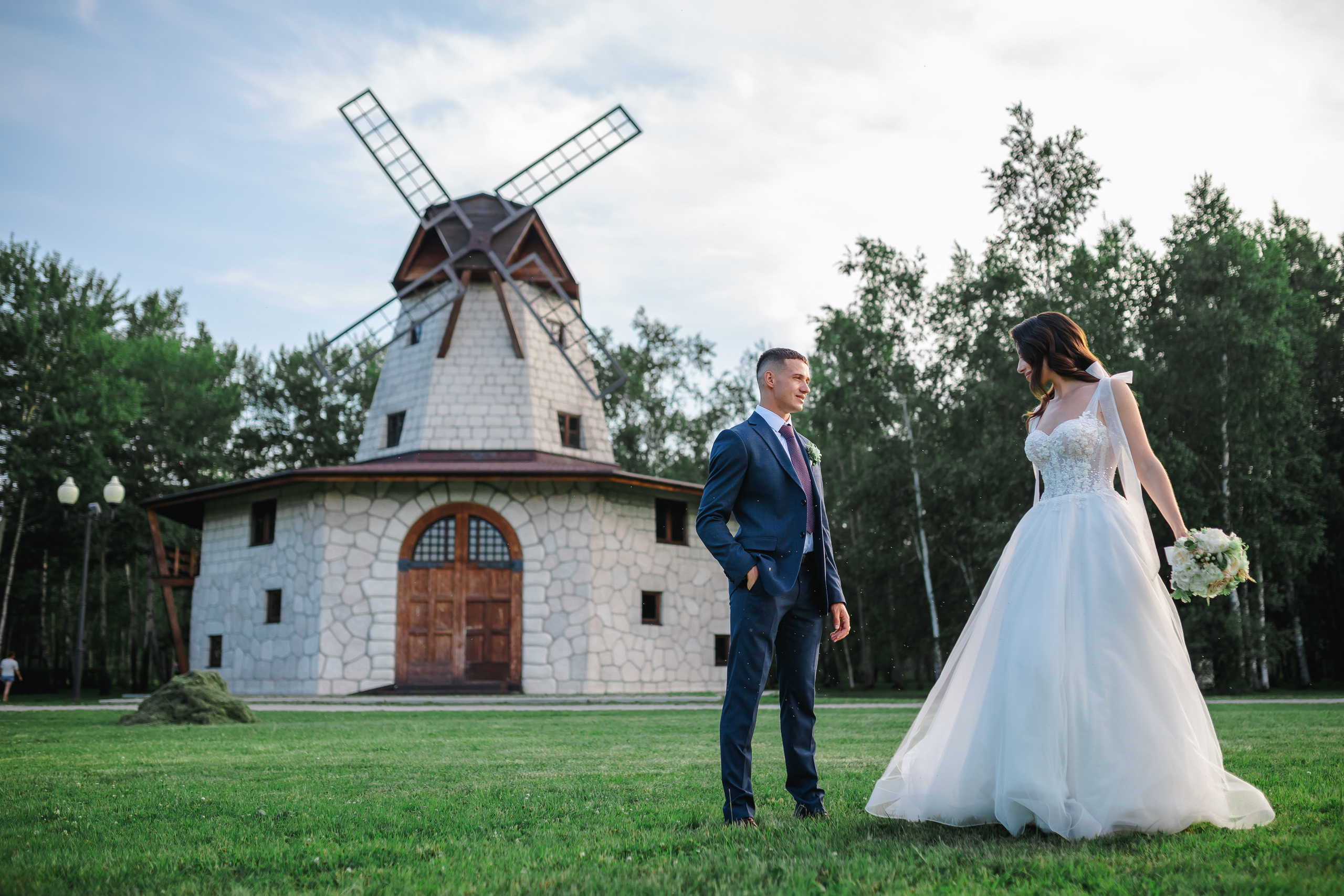 Эльвира и Сергей. Хабаровск.Июль. Ключевые кадры. Стиль, молодость…. Свадебный фотограф в Хабаровске