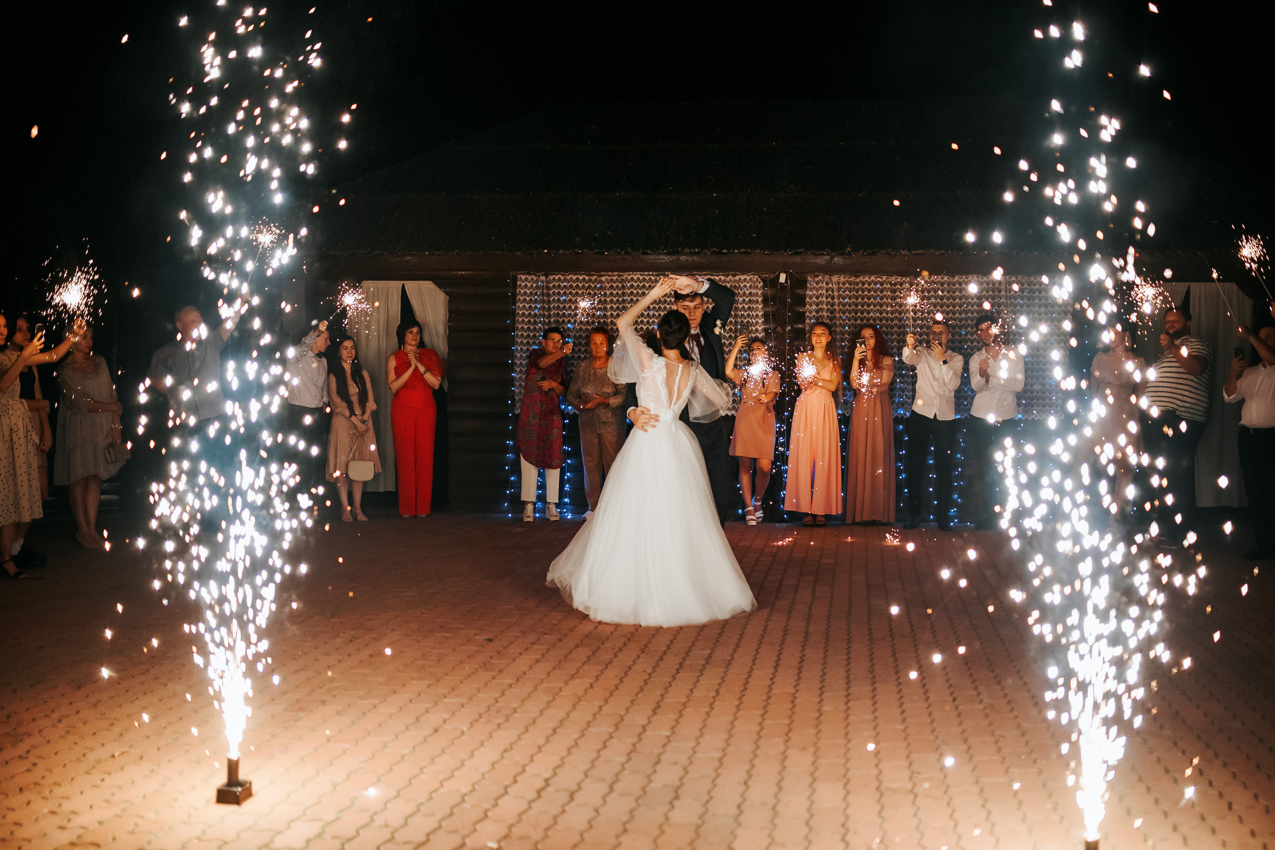 Виталий и Валерия. Комсомольск-на-Амуре. Август. Нежная дерзкая и молдая пара. Свадебный фотограф в Хабаровске