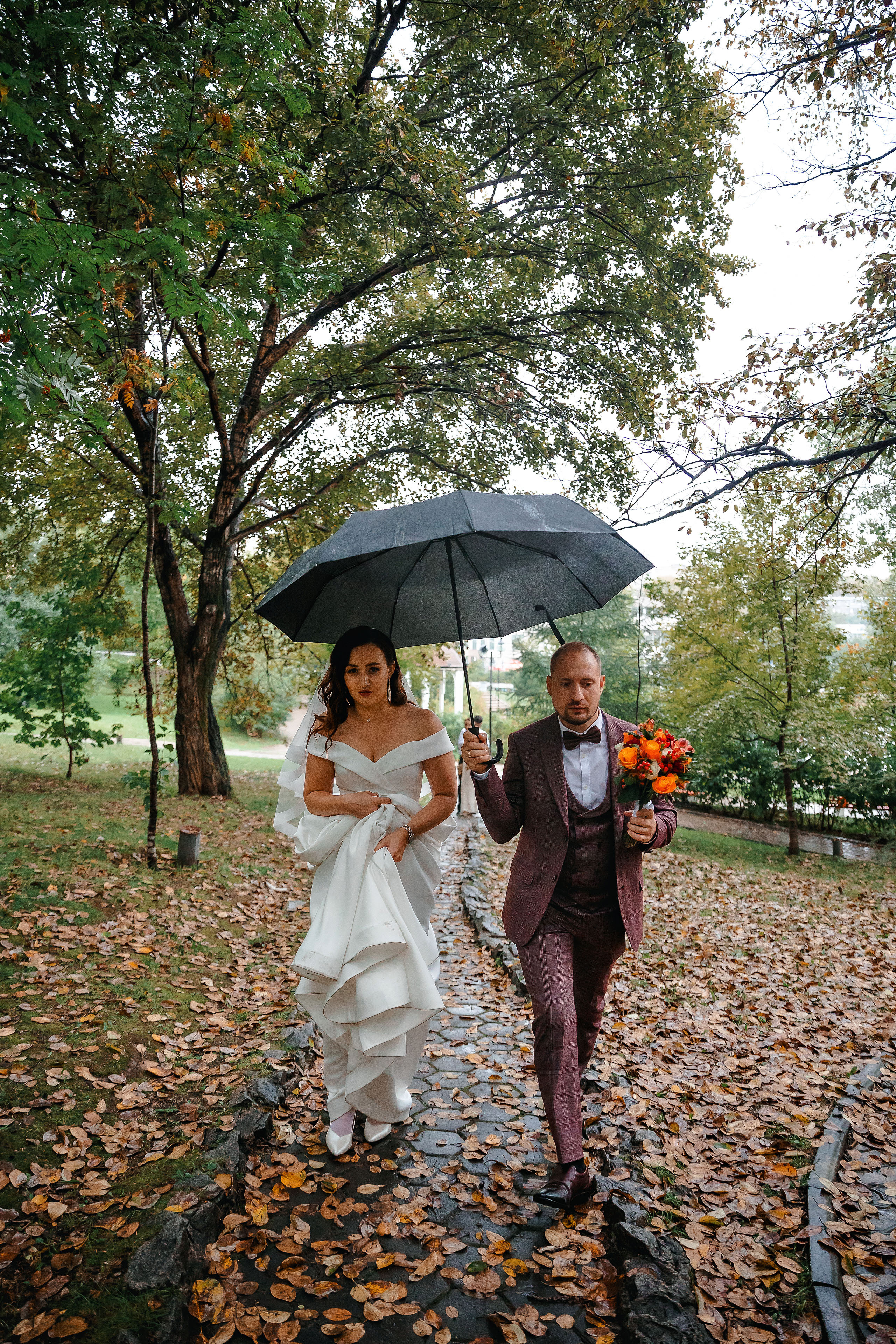 Максим и Светлана. Хабаровск. Сентябрь. Яркое солнце и проливной осенний дождь. Свадебный фотограф в Хабаровске