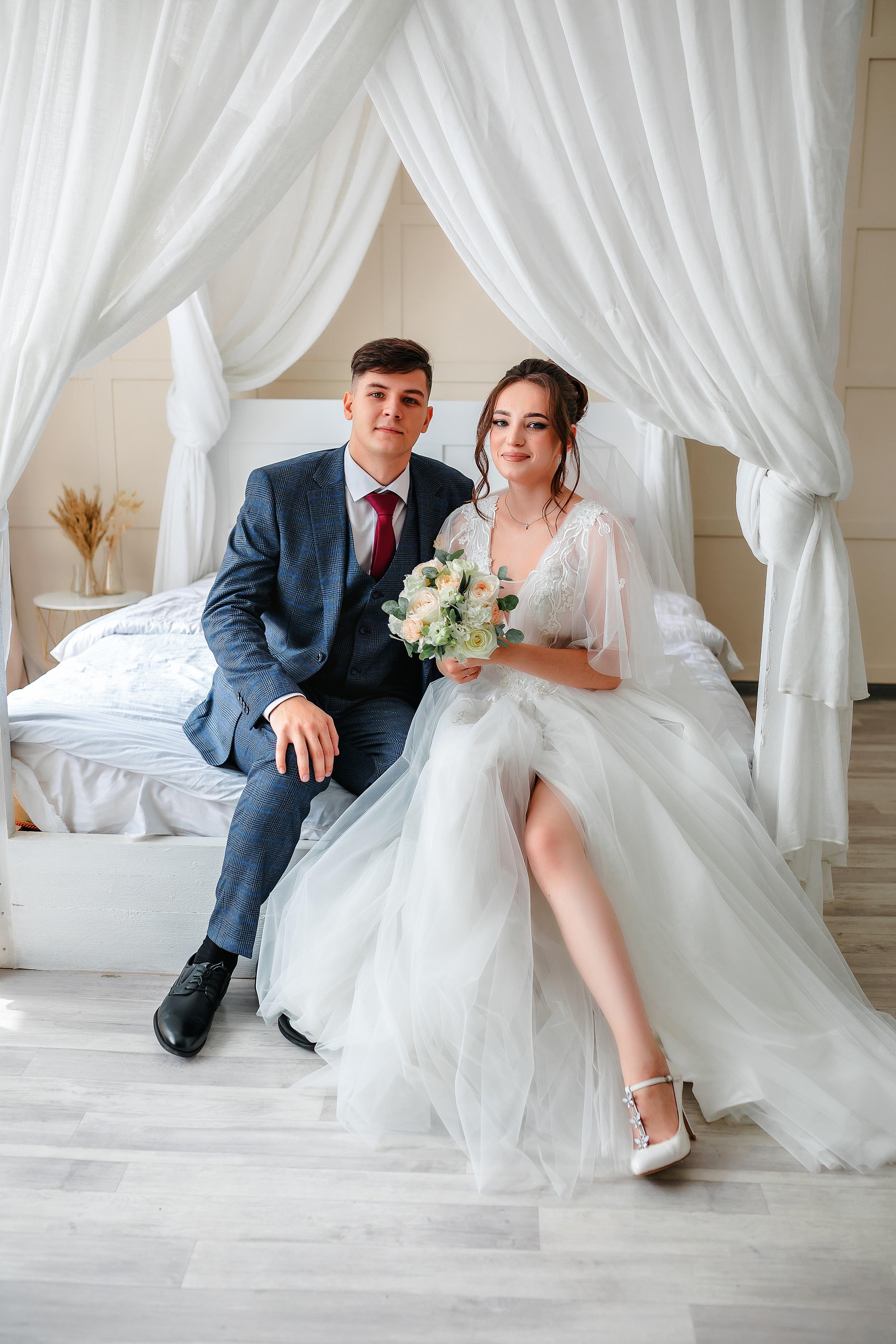 Виталий и Валерия. Комсомольск-на-Амуре. Август. Нежная дерзкая и молдая пара. Свадебный фотограф в Хабаровске