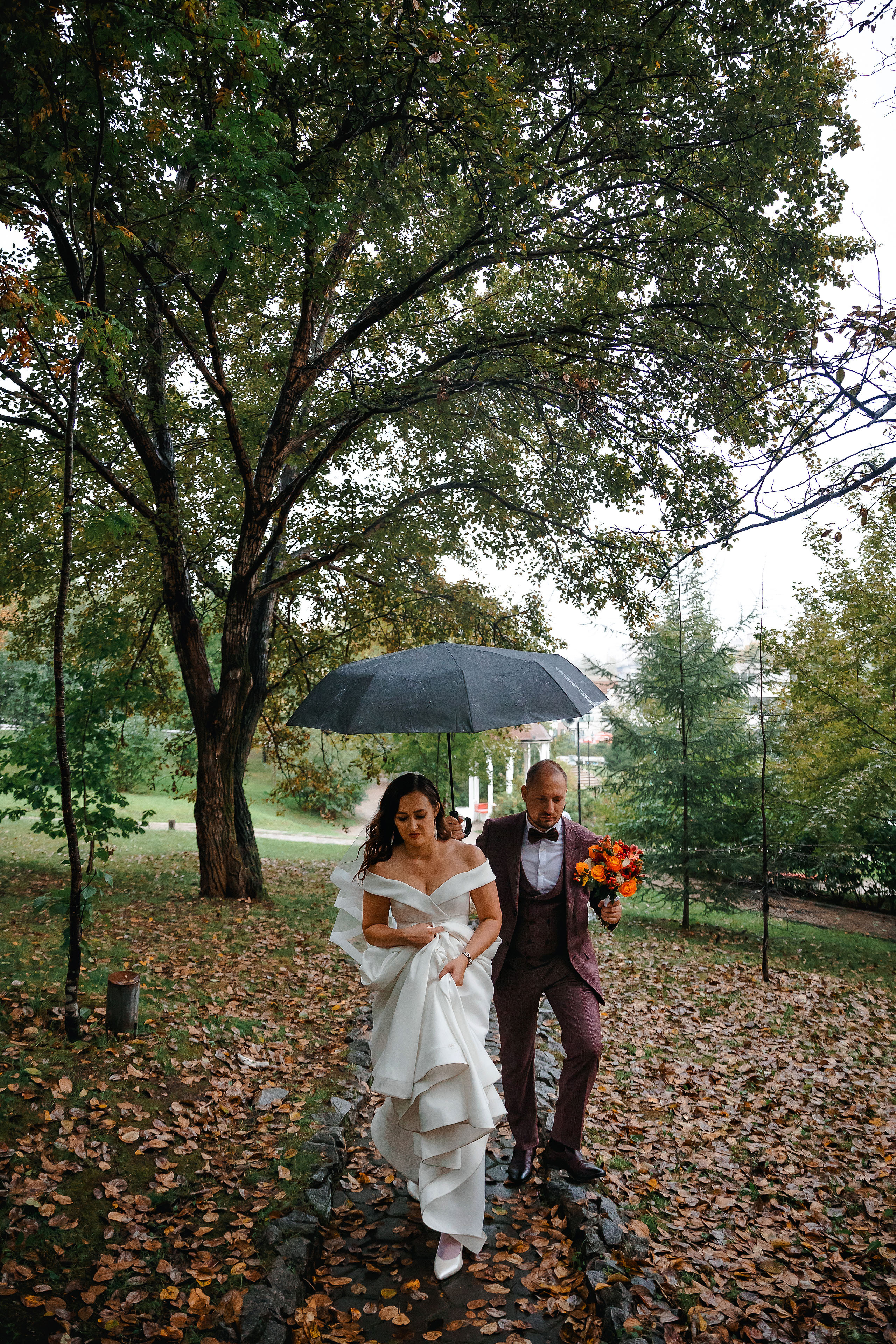 Максим и Светлана. Хабаровск. Сентябрь. Яркое солнце и проливной осенний дождь. Свадебный фотограф в Хабаровске