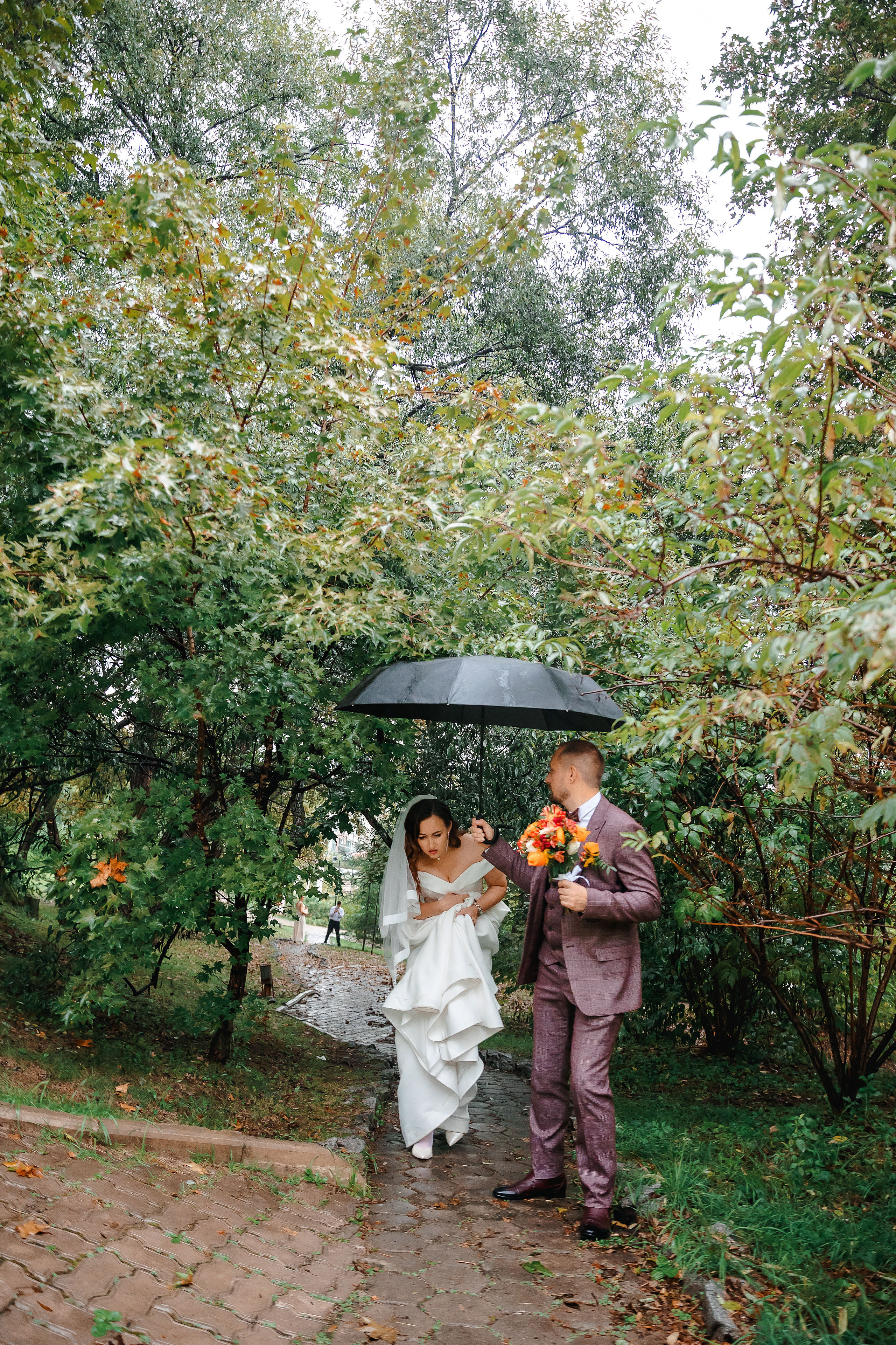 Максим и Светлана. Хабаровск. Сентябрь. Яркое солнце и проливной осенний дождь. Свадебный фотограф в Хабаровске