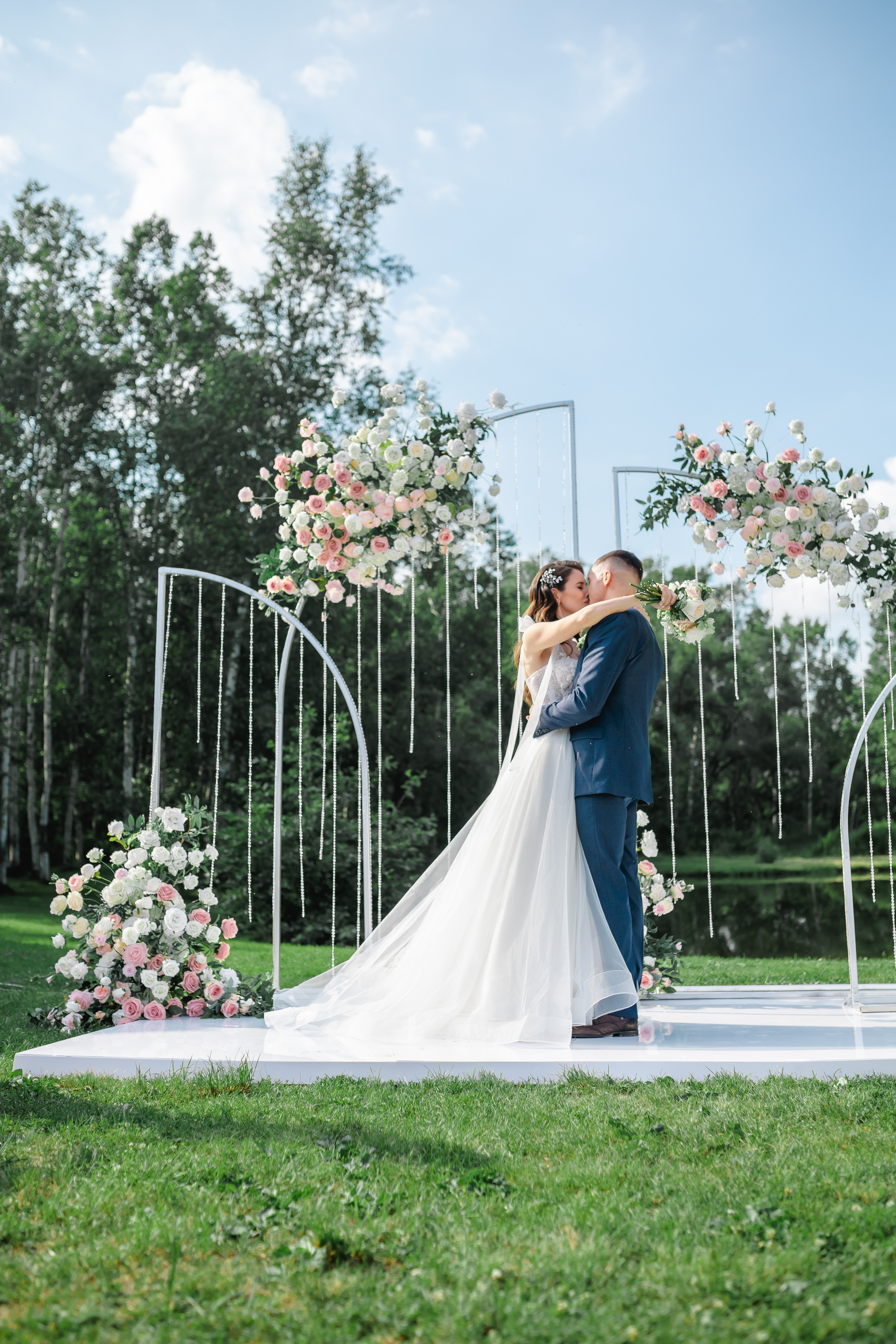 Эльвира и Сергей. Хабаровск.Июль. Ключевые кадры. Стиль, молодость…. Свадебный фотограф в Хабаровске