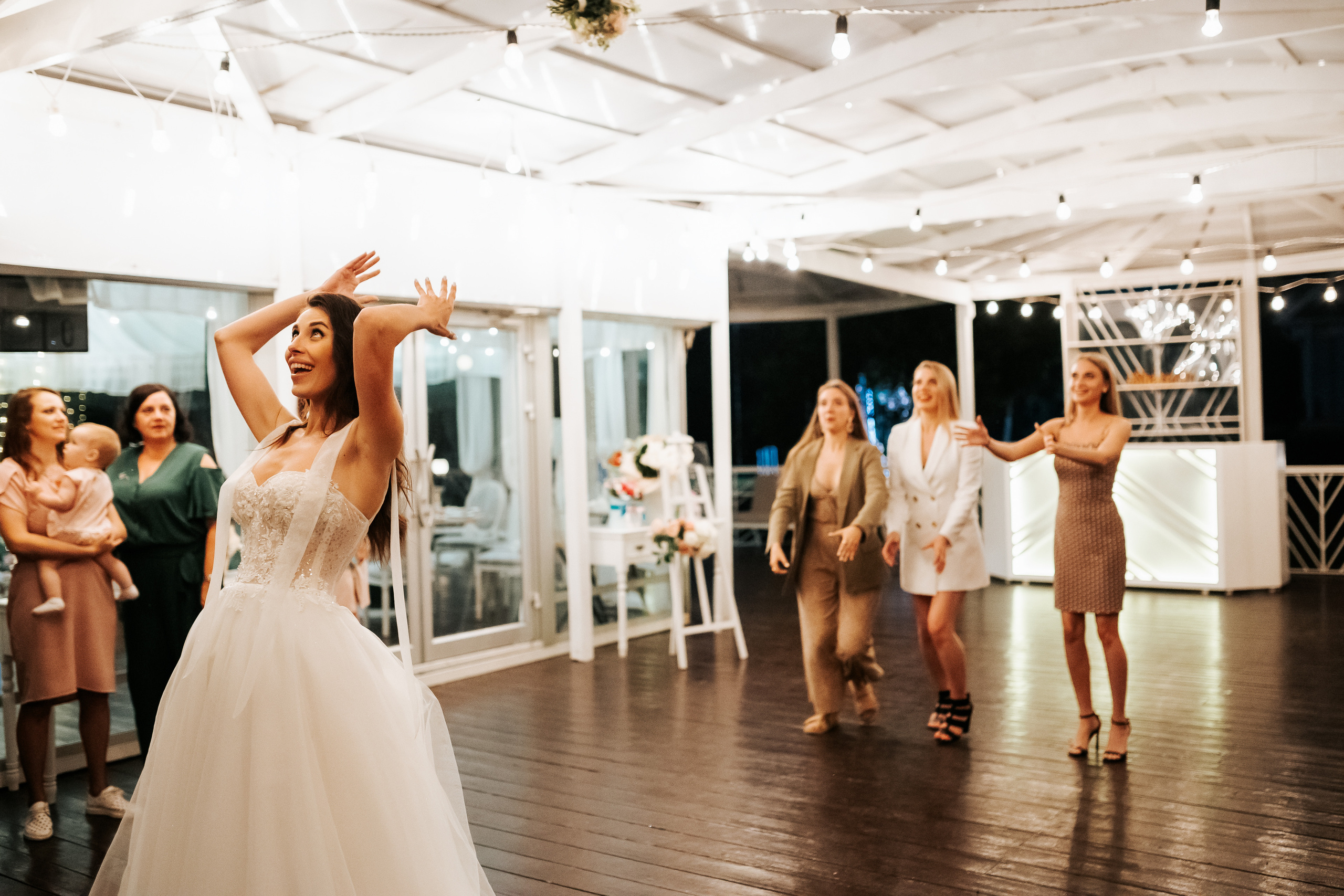 Эльвира и Сергей. Хабаровск.Июль. Ключевые кадры. Стиль, молодость…. Свадебный фотограф в Хабаровске